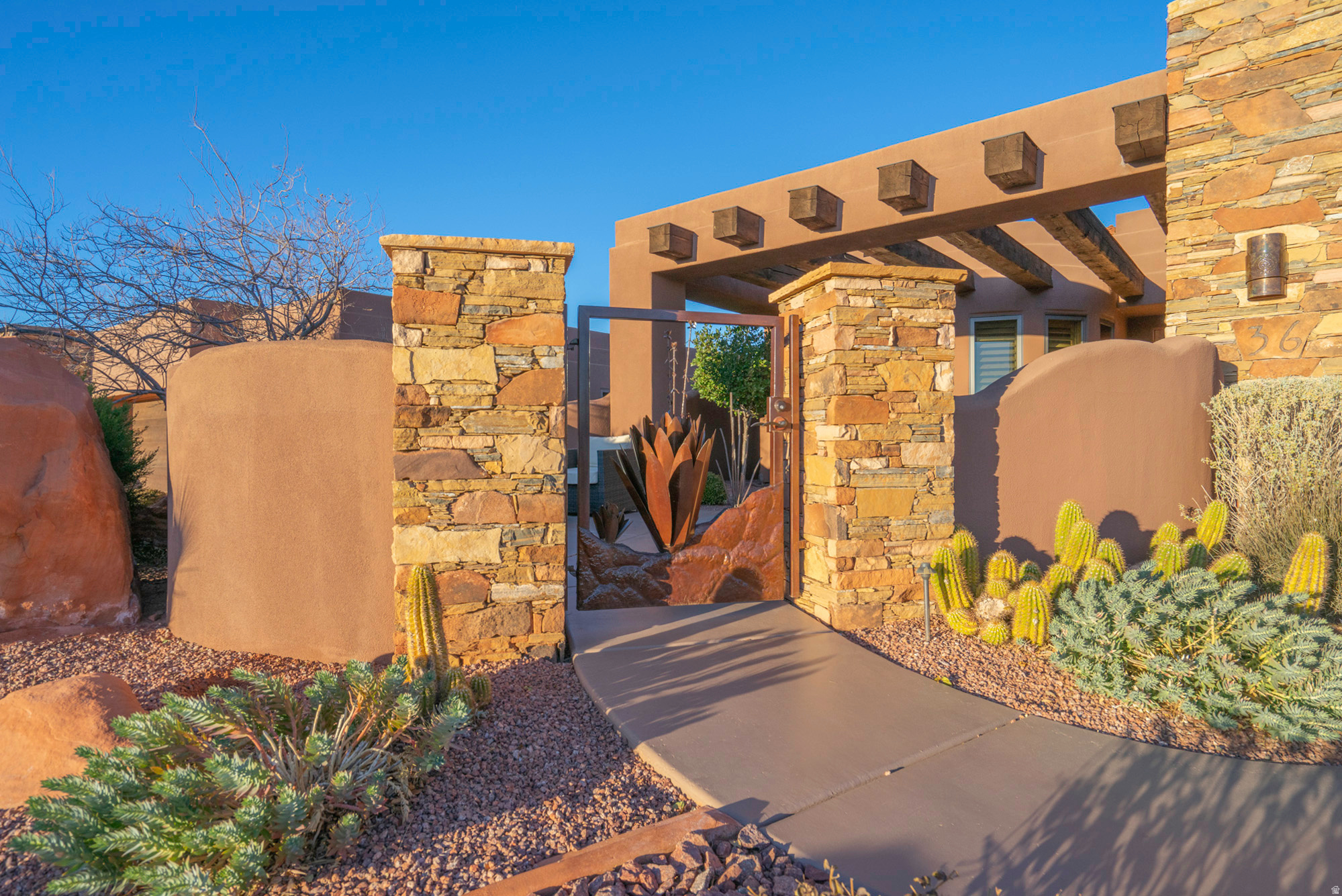 KACHINA SPRINGS EAST AT ENTRADA - Residential