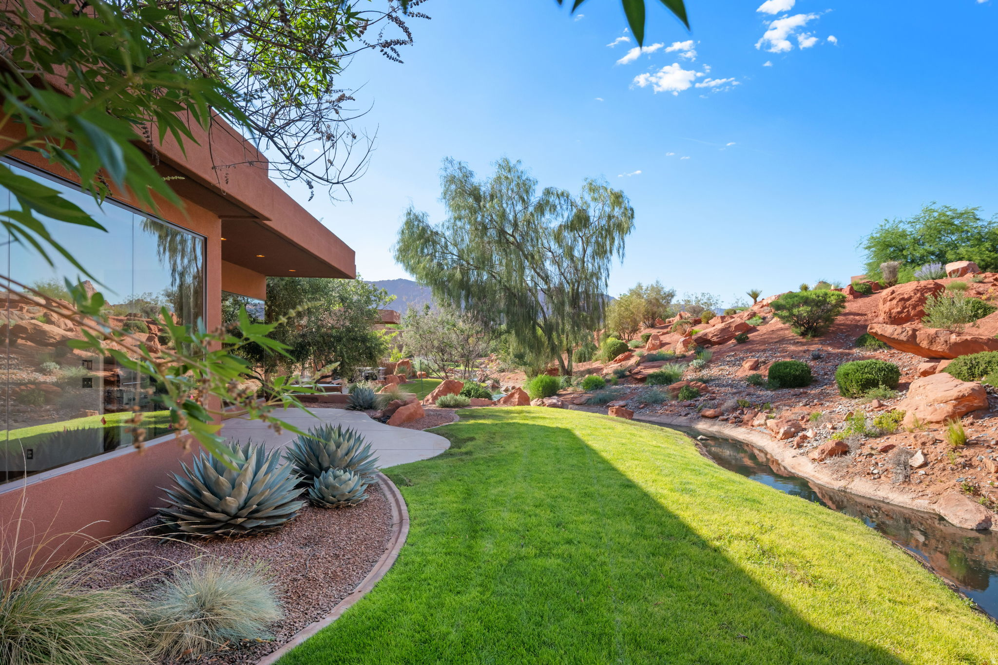 KACHINA SPRINGS EAST AT ENTRADA - Residential