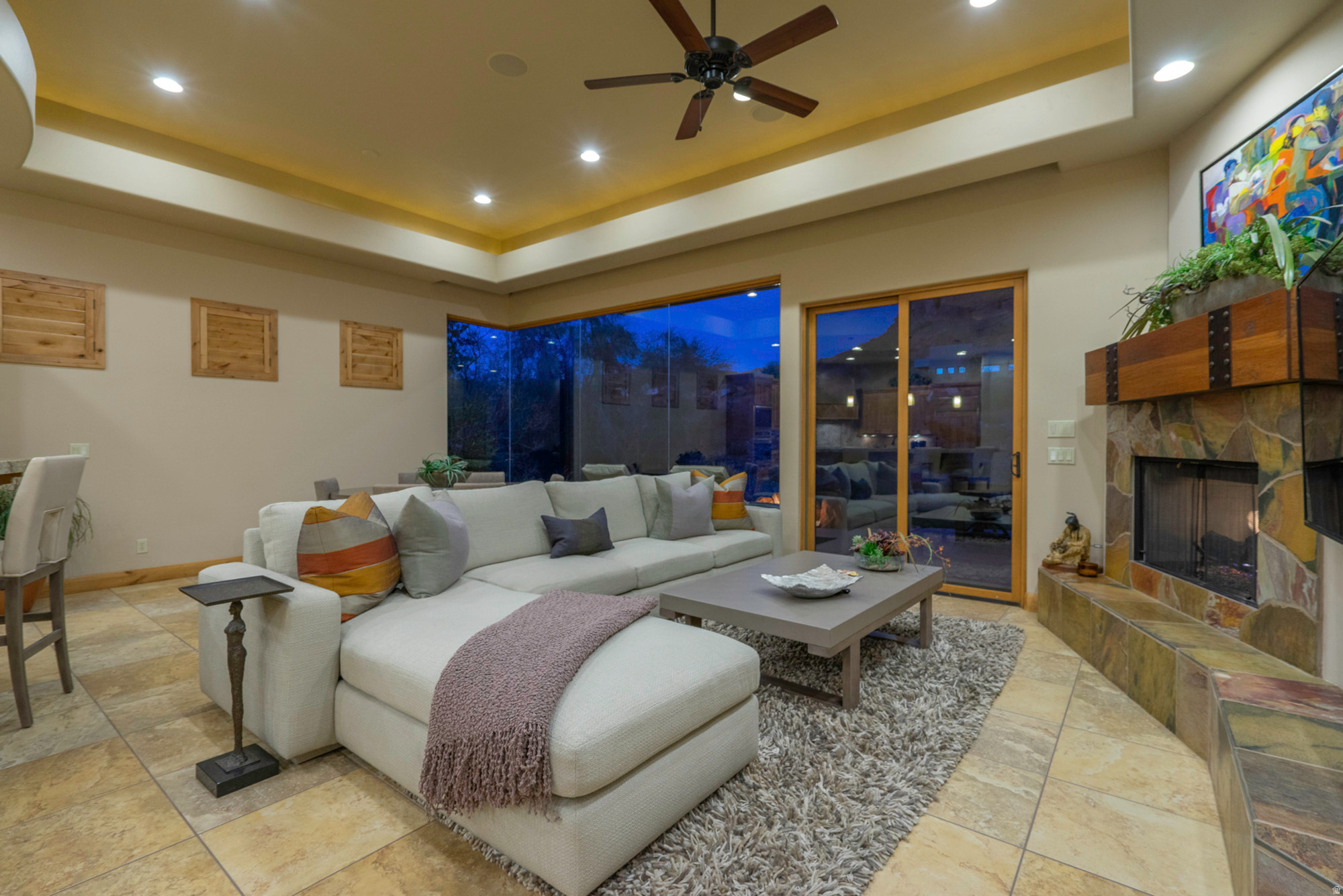 KACHINA SPRINGS EAST AT ENTRADA - Residential