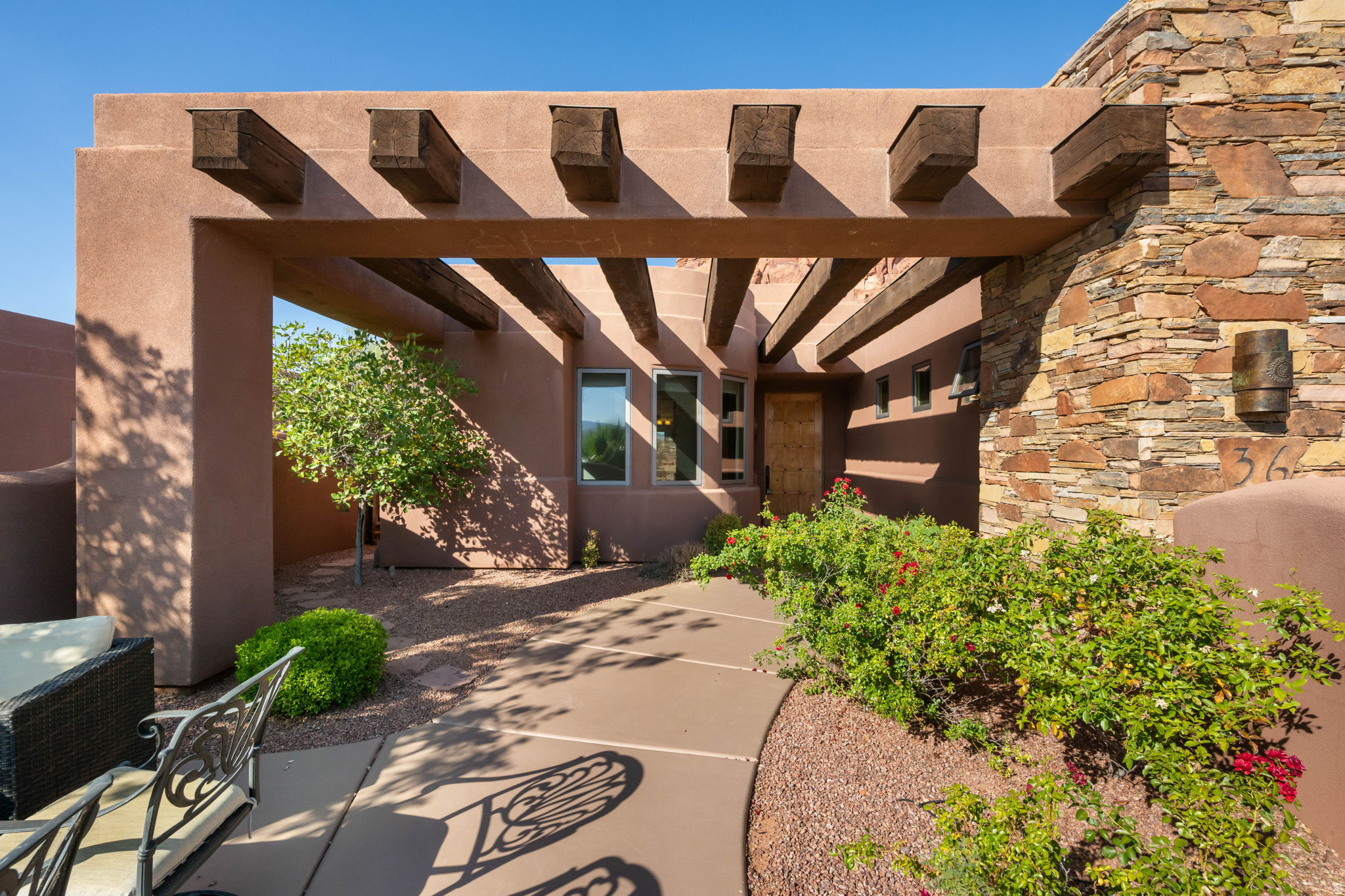 KACHINA SPRINGS EAST AT ENTRADA - Residential
