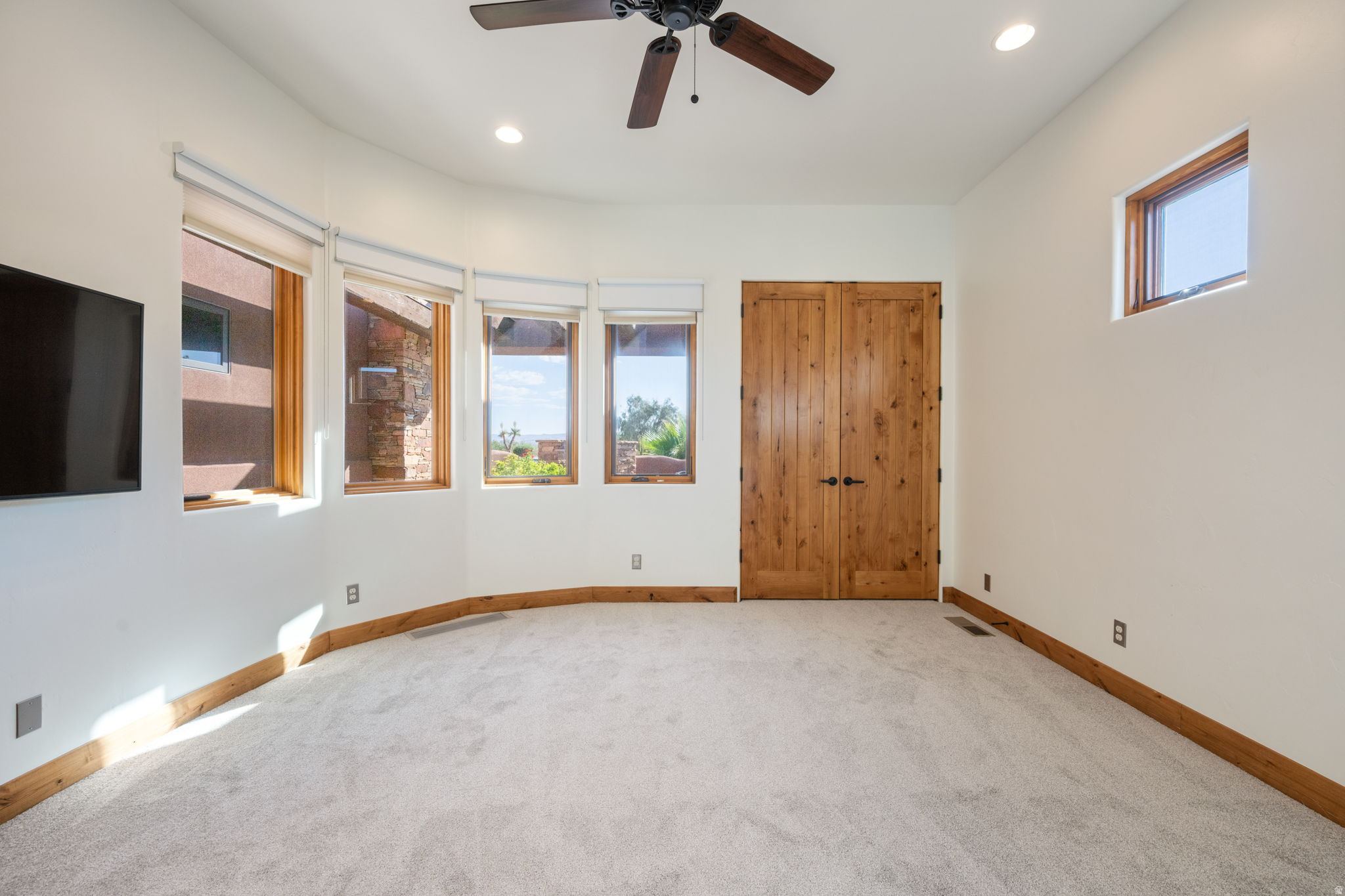 KACHINA SPRINGS EAST AT ENTRADA - Residential