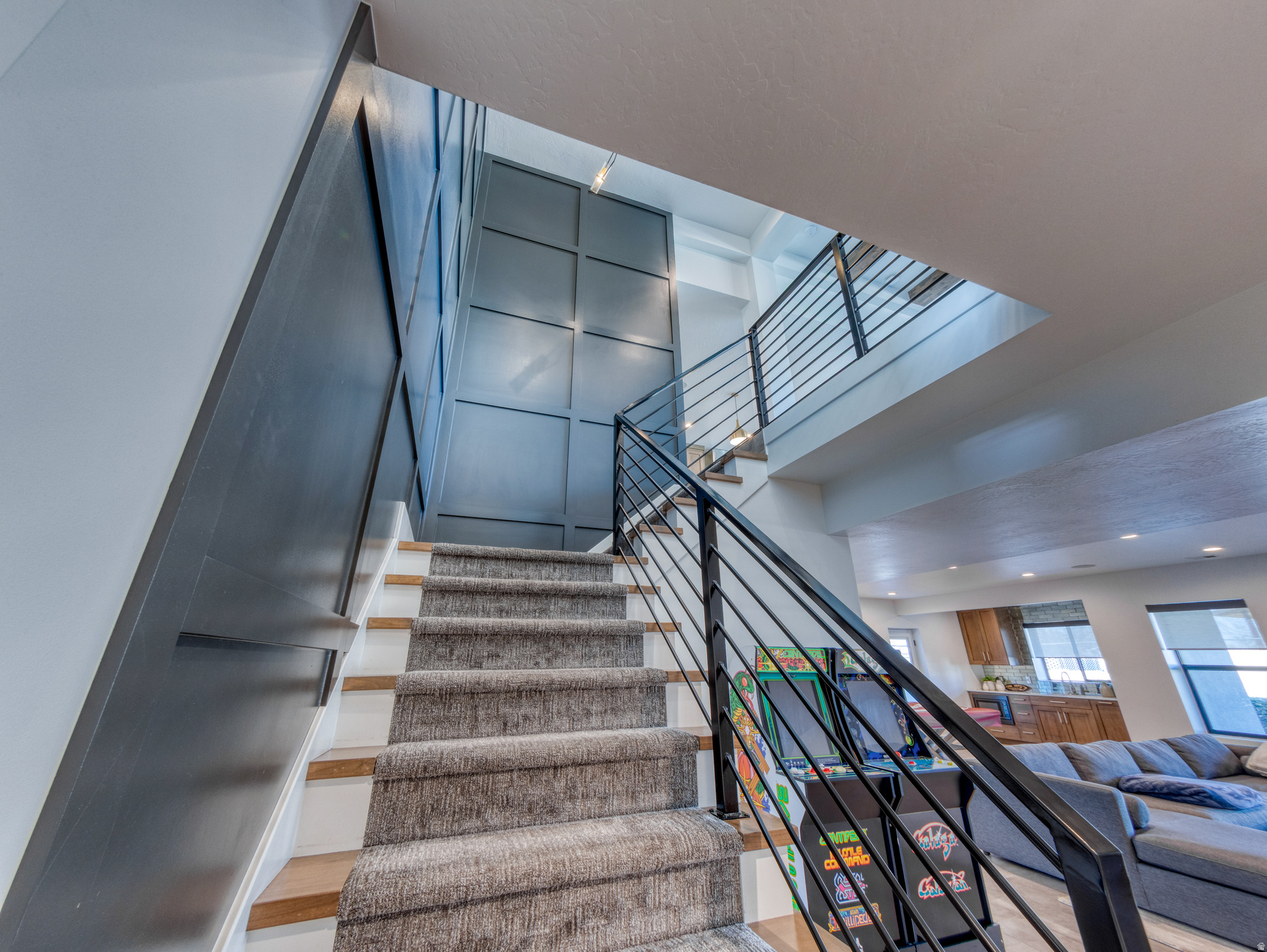 COLLEDGE FARMS - Residential