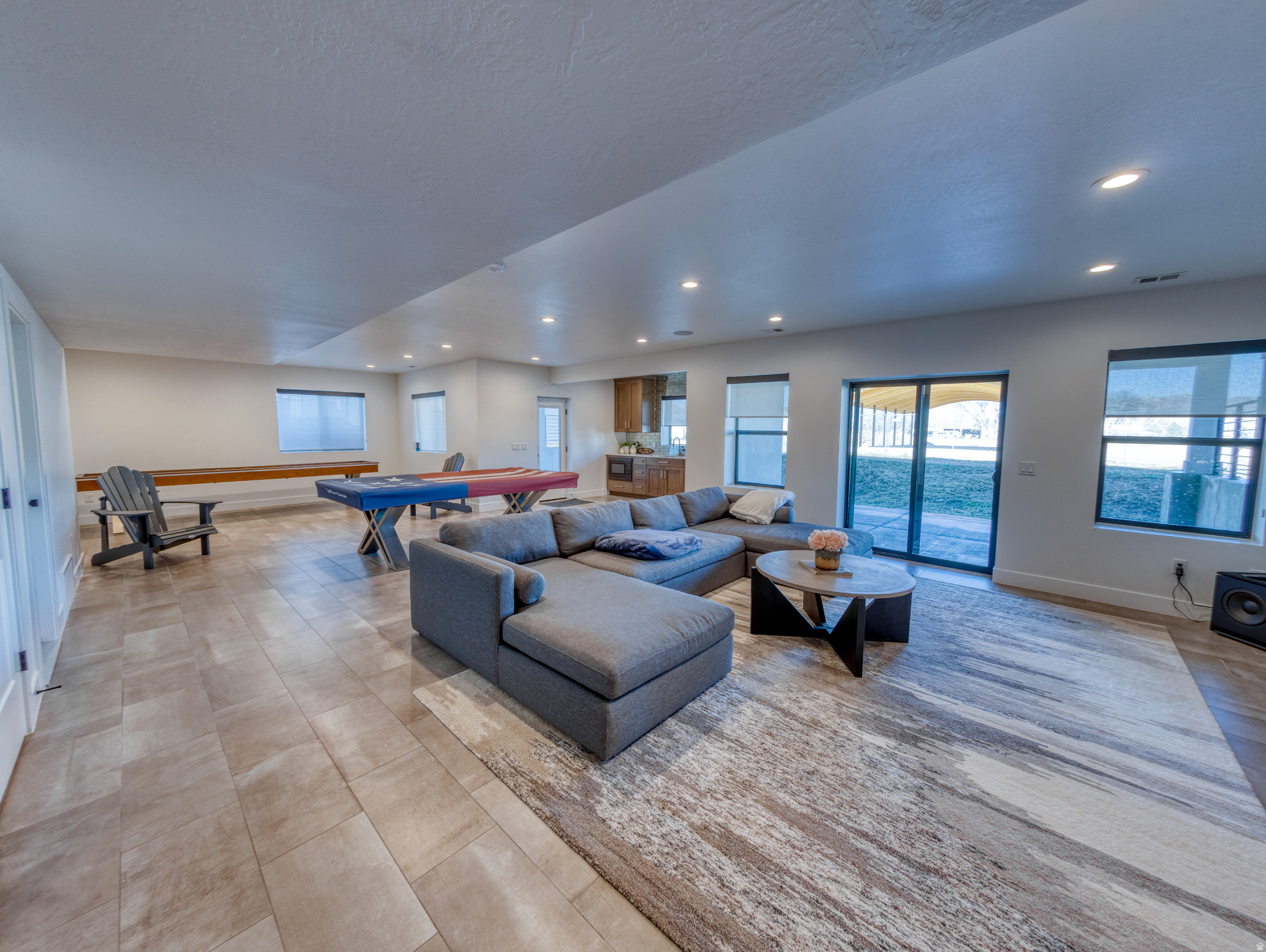 COLLEDGE FARMS - Residential