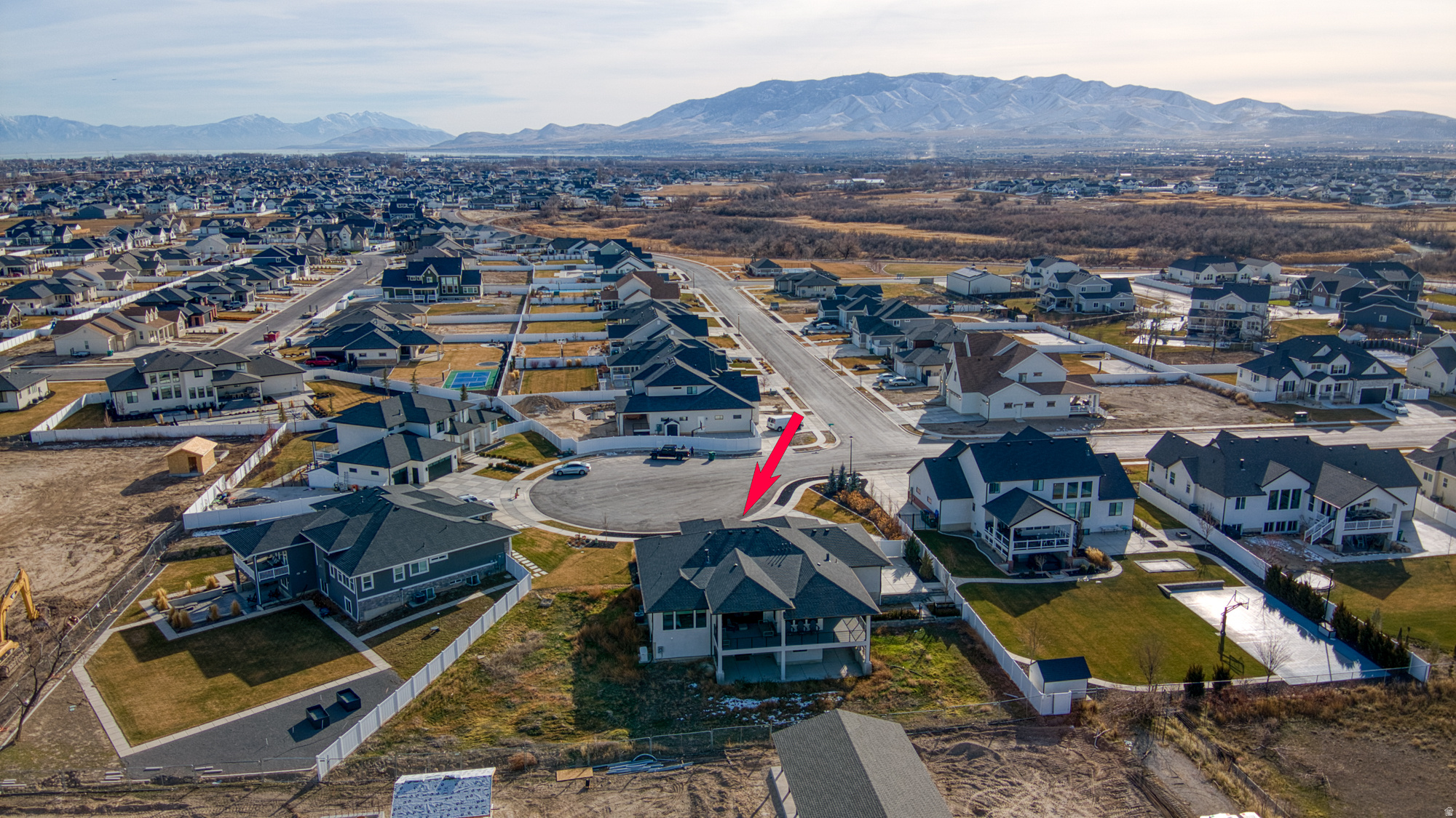 COLLEDGE FARMS - Residential