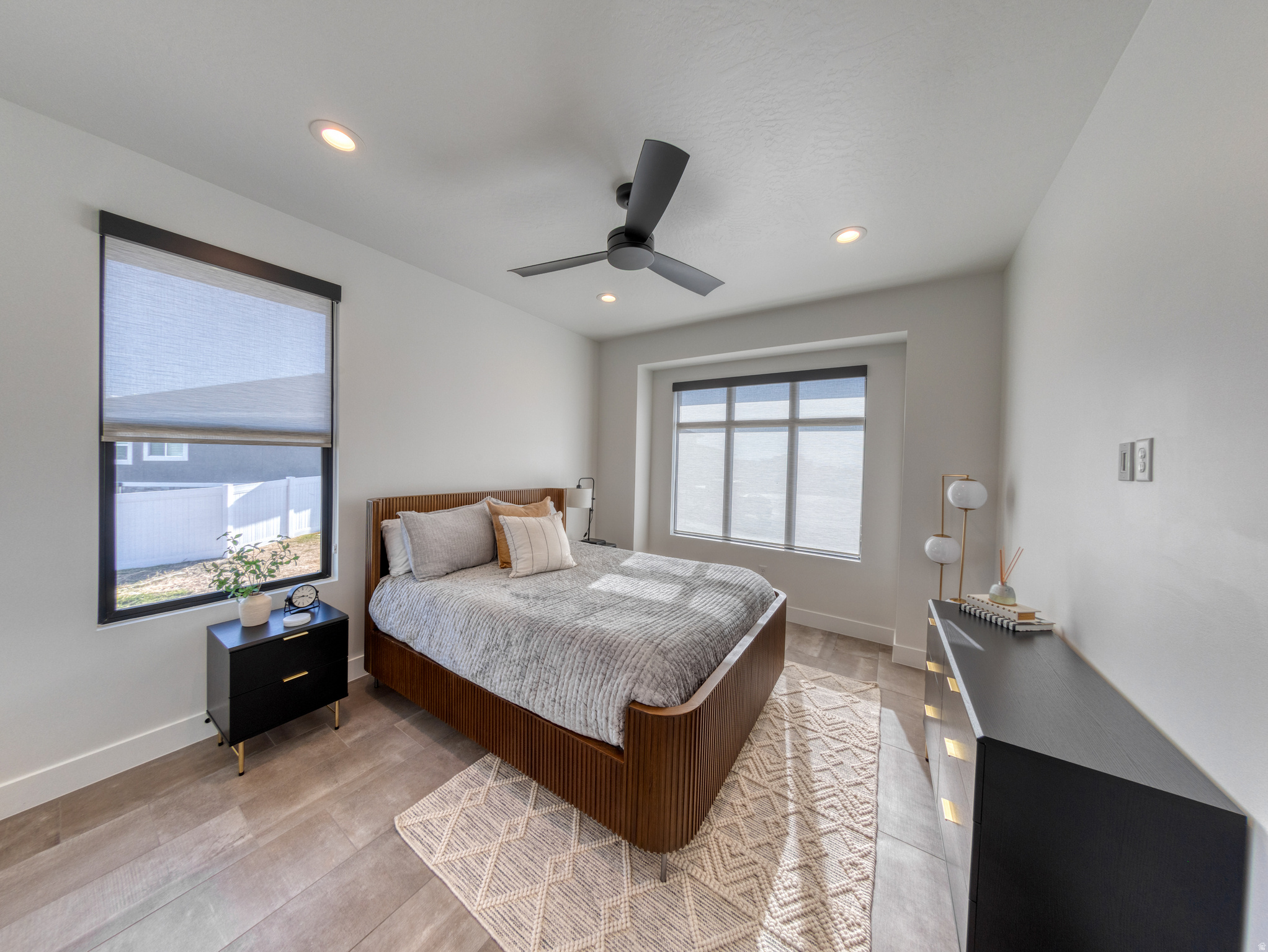 COLLEDGE FARMS - Residential