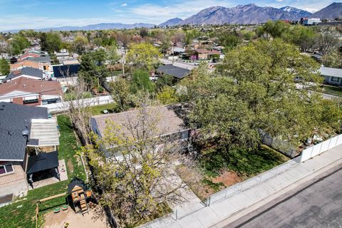 Tiny photo for 915 E GALENA DR, Sandy, UT 84094 (MLS # 2149048)