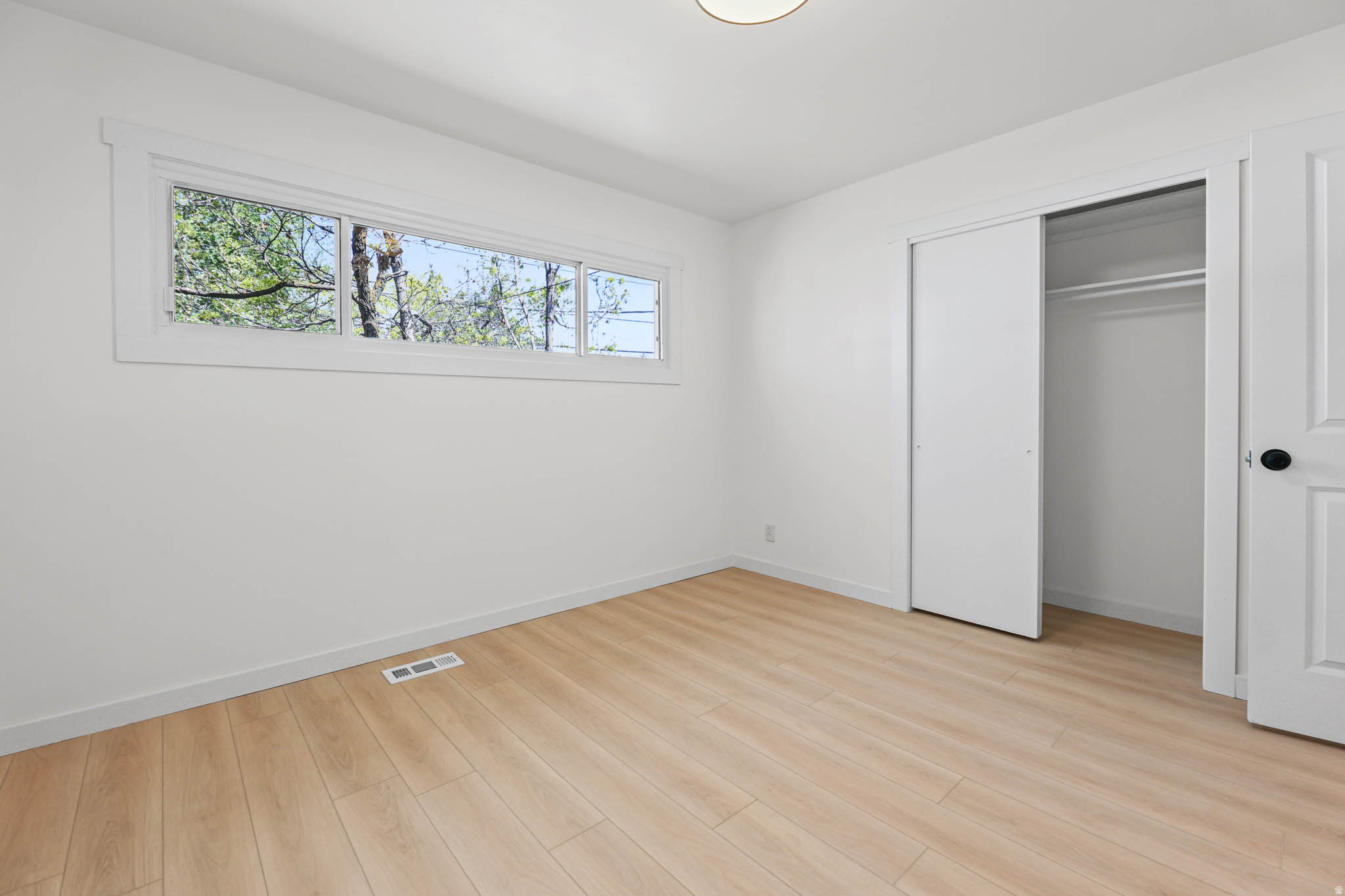 WHITE CITY - Residential