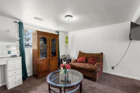 Tiny photo for 464 E 1850 N, North Ogden, UT 84414 (MLS # 2183965)