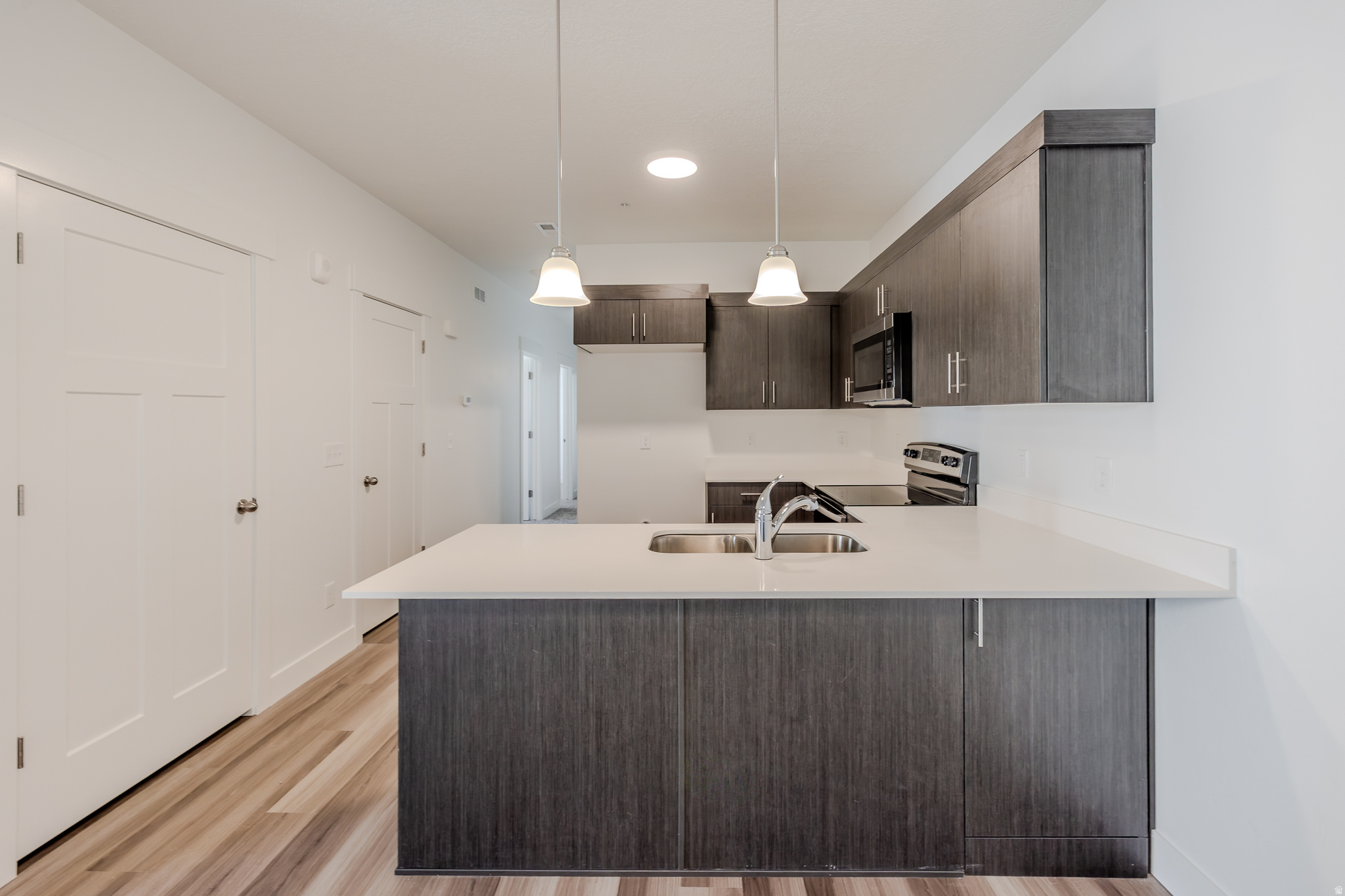 MT. RAINIER - Residential