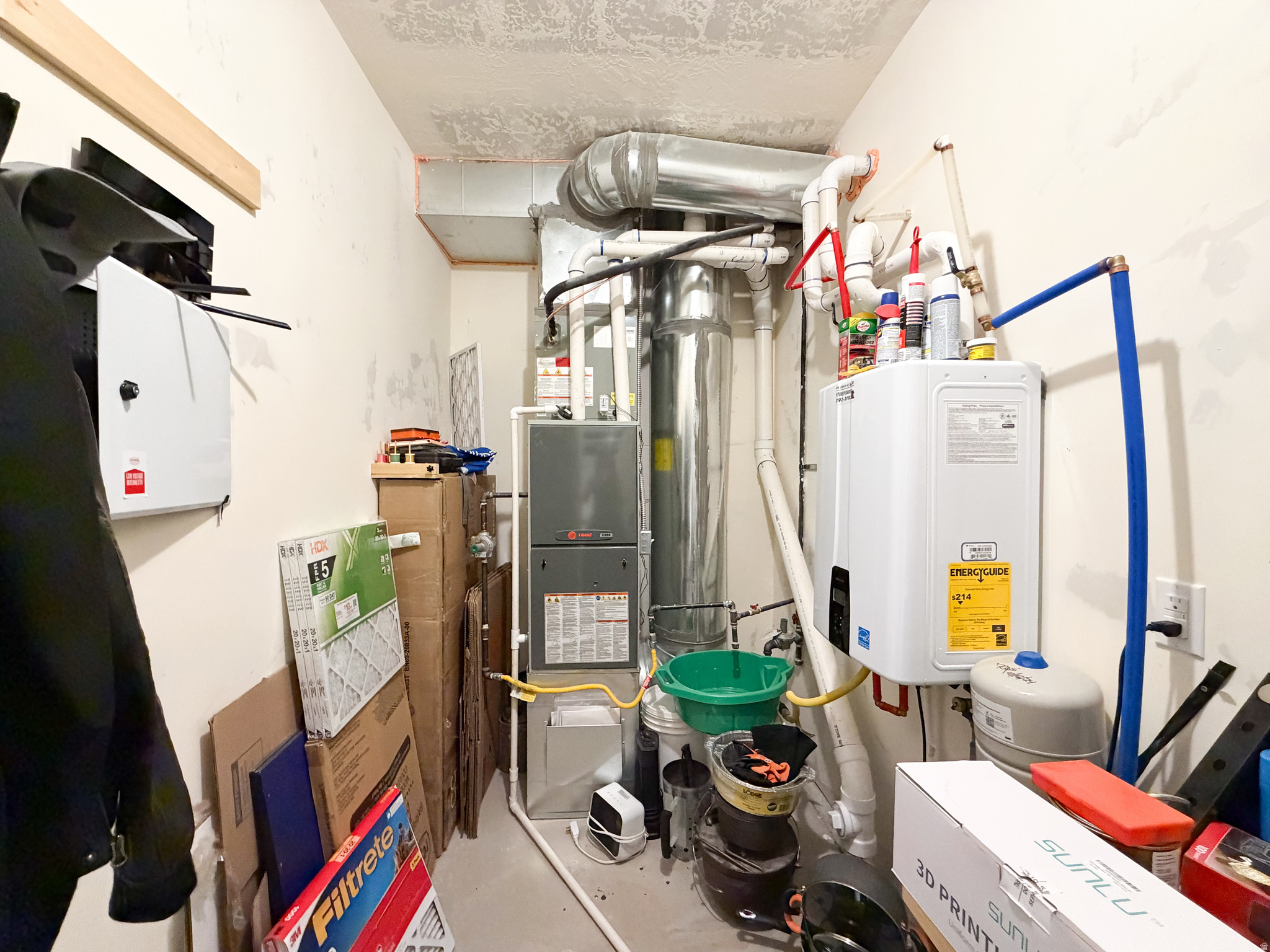 MIDTOWN COURTS - Residential