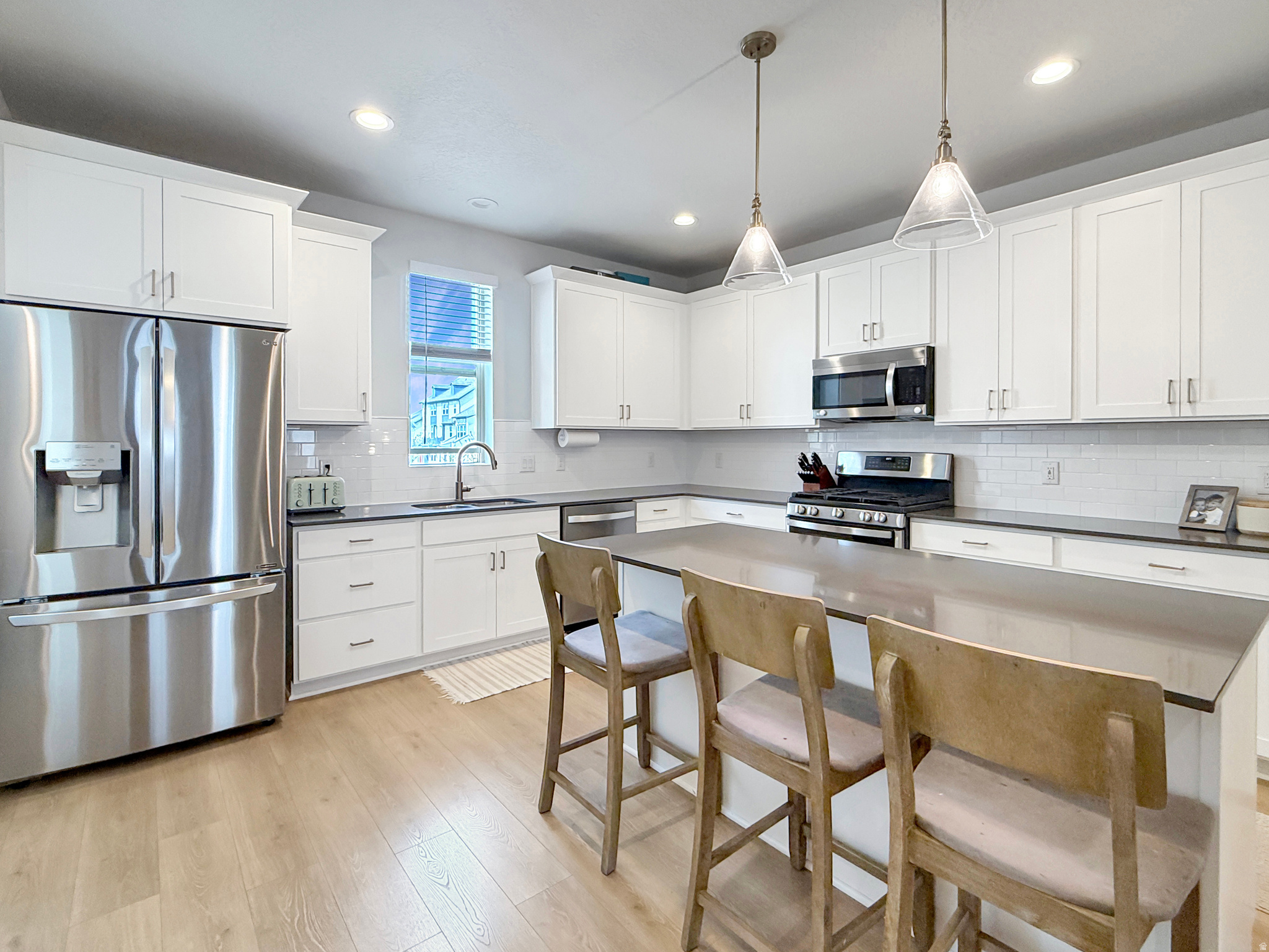 MIDTOWN COURTS - Residential