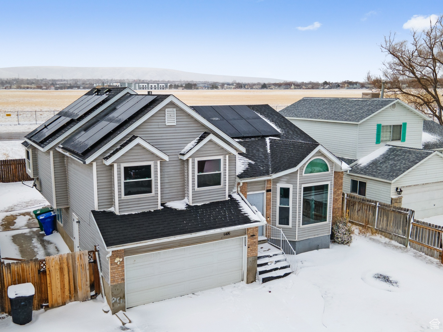 MEADOWS - Residential