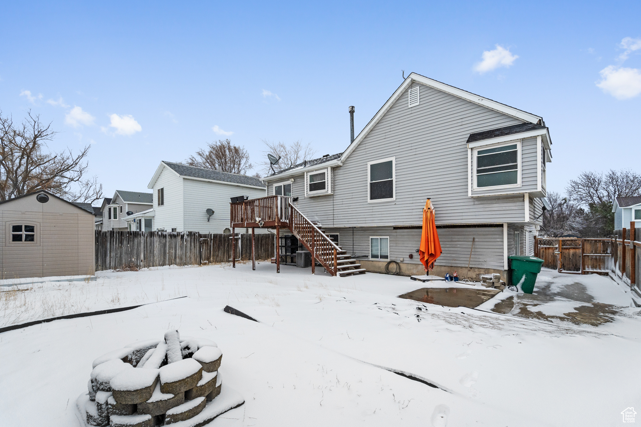 MEADOWS - Residential