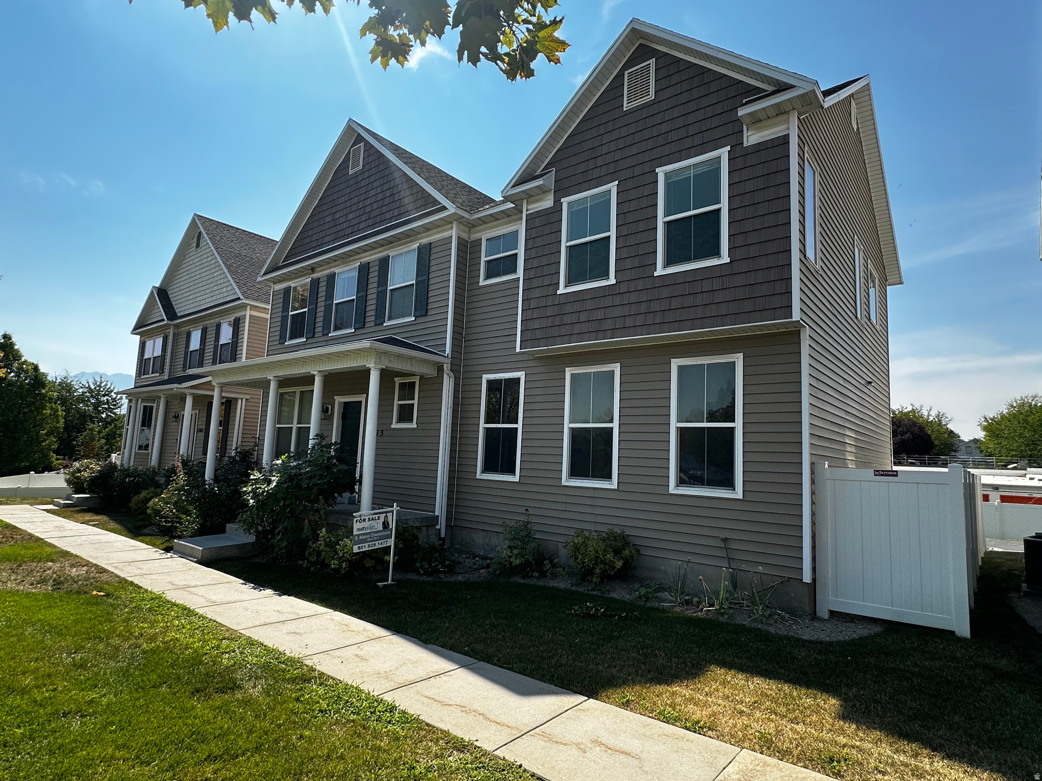 MILBURN MANOR HOA - Residential