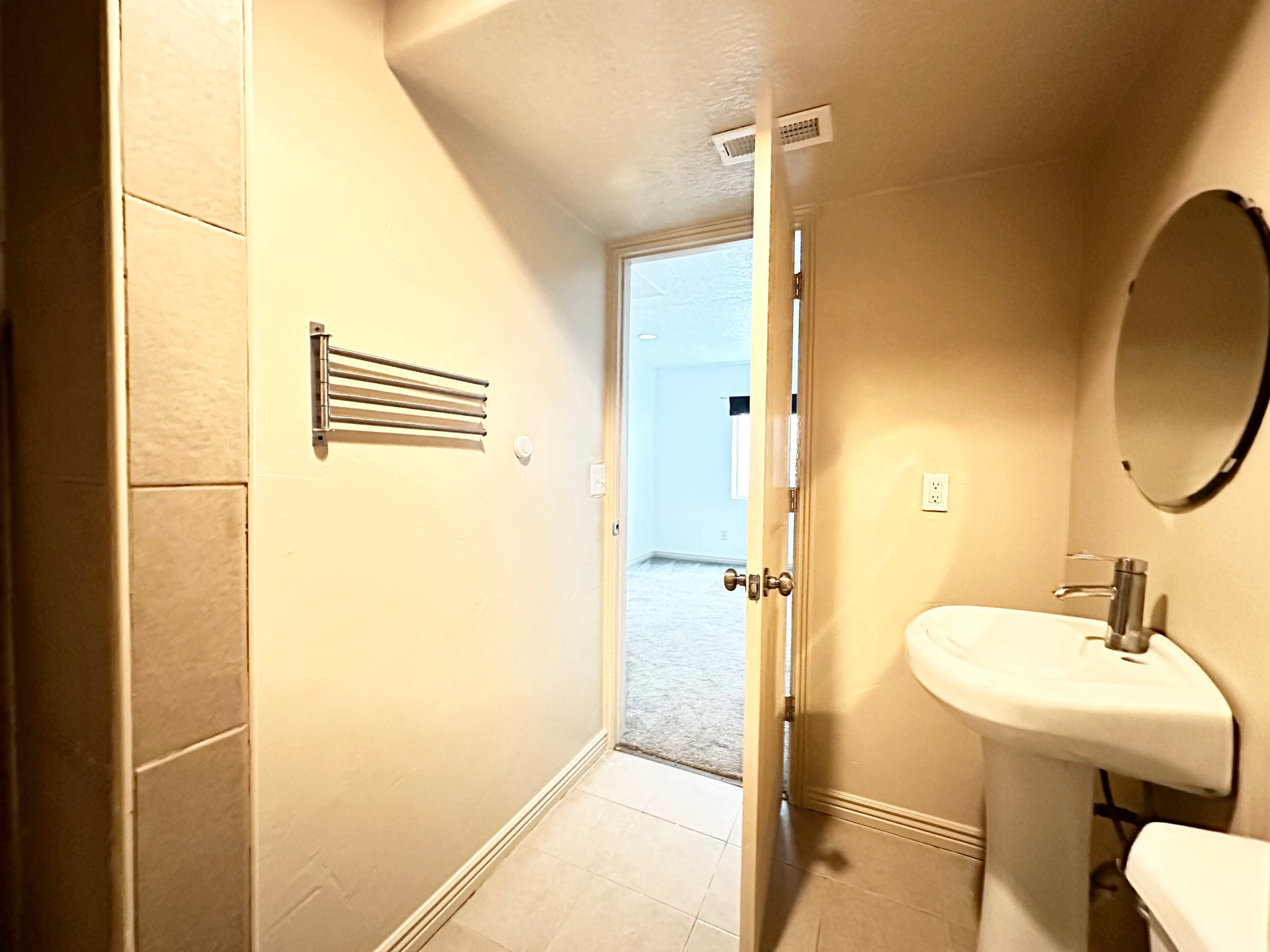 MILBURN MANOR HOA - Residential