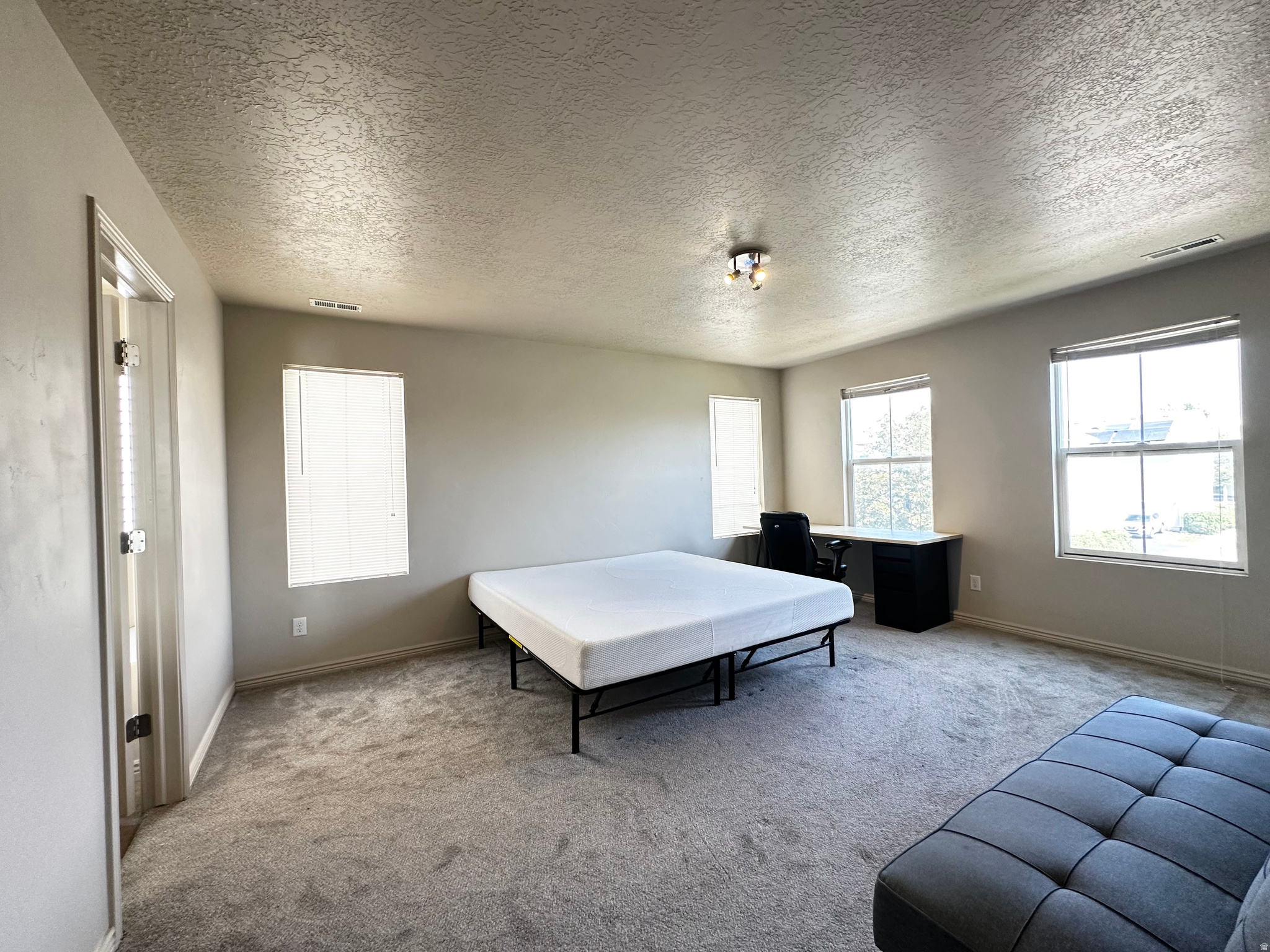 MILBURN MANOR HOA - Residential