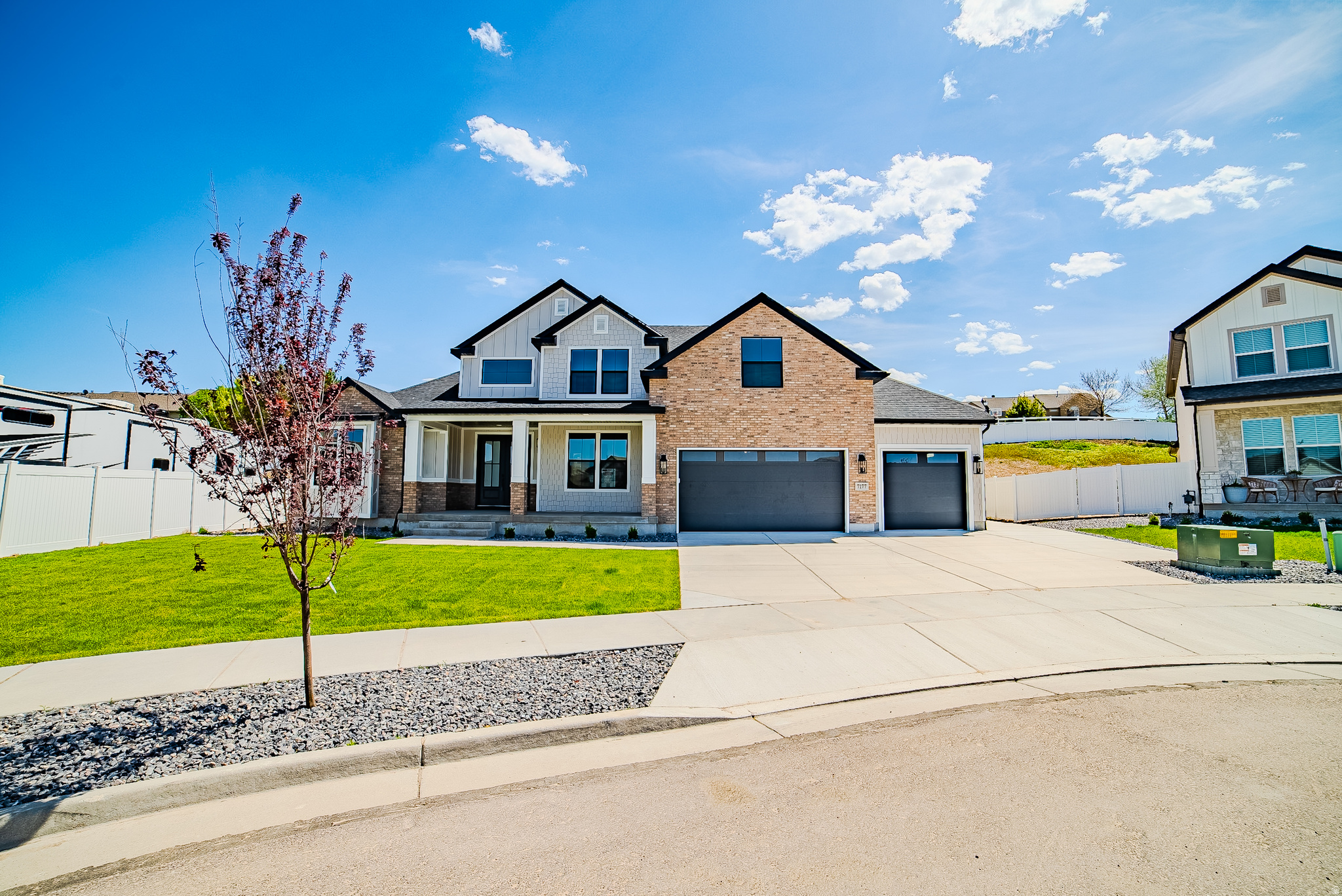SYCAMORES COVE - Residential