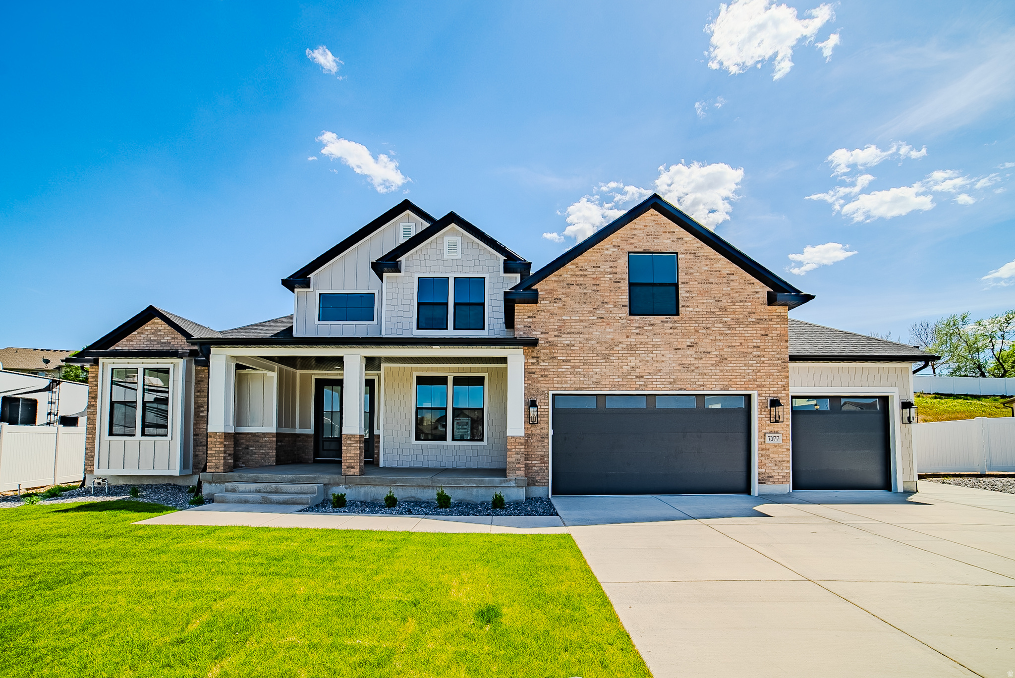 SYCAMORES COVE - Residential