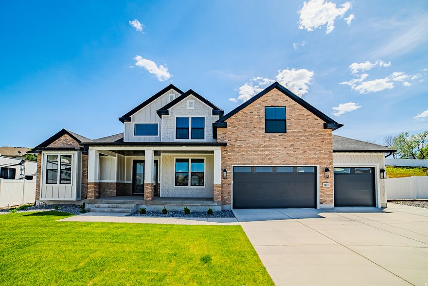 The Beatrix Floor plan- lovely primary on main floorplan on the back of cul-de-sac with wonderful mountain views. Next to a frisbee golf park and conveniently located next to shops, schools and parks. Large vaults , designer finishes throughout and a thoughtful layout with plenty of storage and parking!