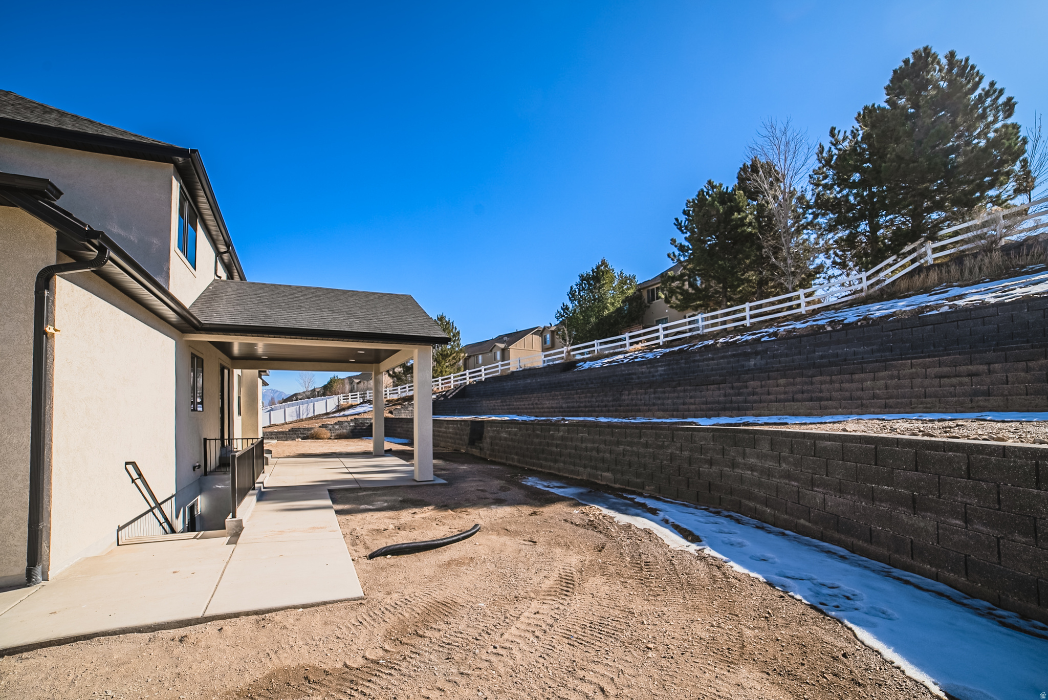SYCAMORES COVE - Residential
