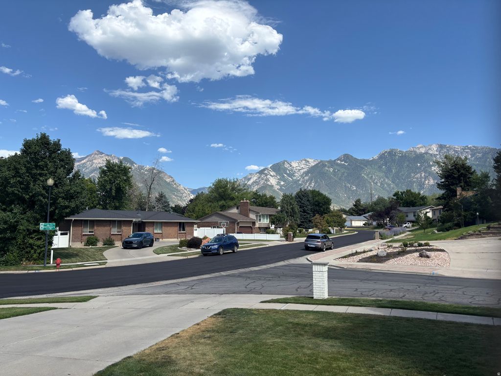 Photo of 1709 E 9350 S, Sandy, UT 84093 (MLS # 2171295)