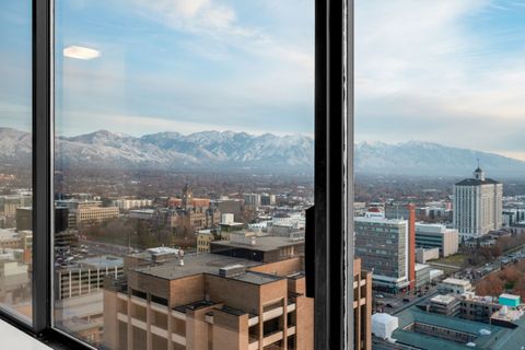 Photo of 44 W BROADWAY S #2603, Salt Lake City, UT 84101 (MLS # 2150531)