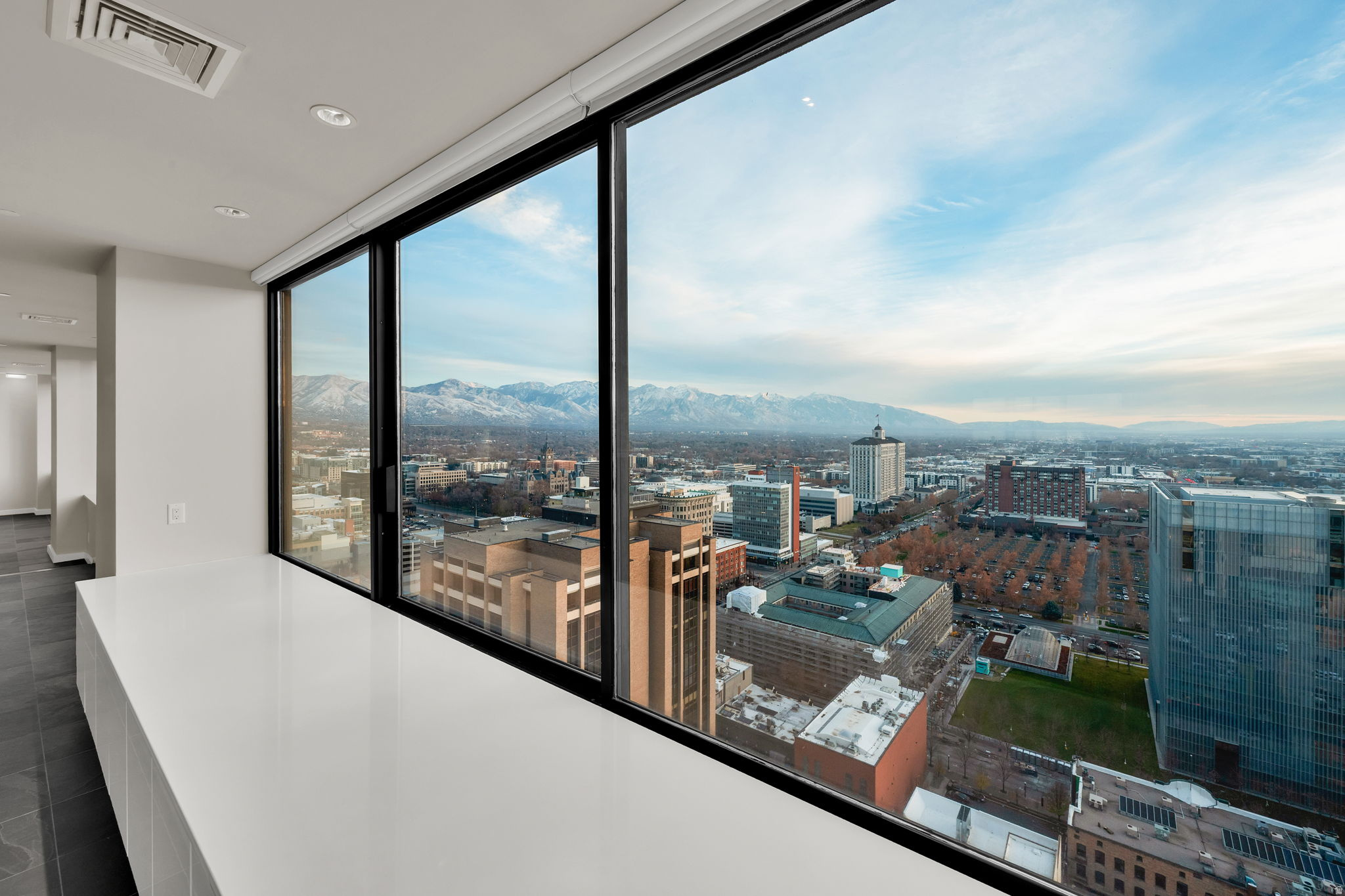 AMERICAN TOWERS - Residential