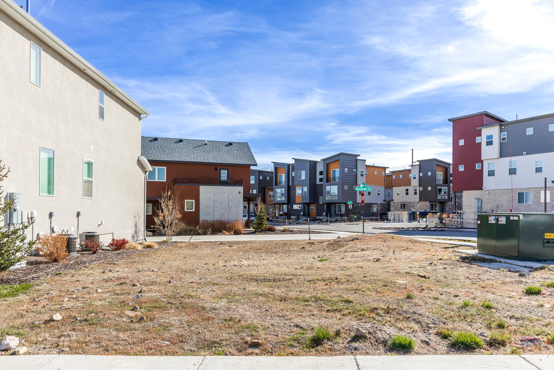 THE VILLAGE PARKCITY - Land