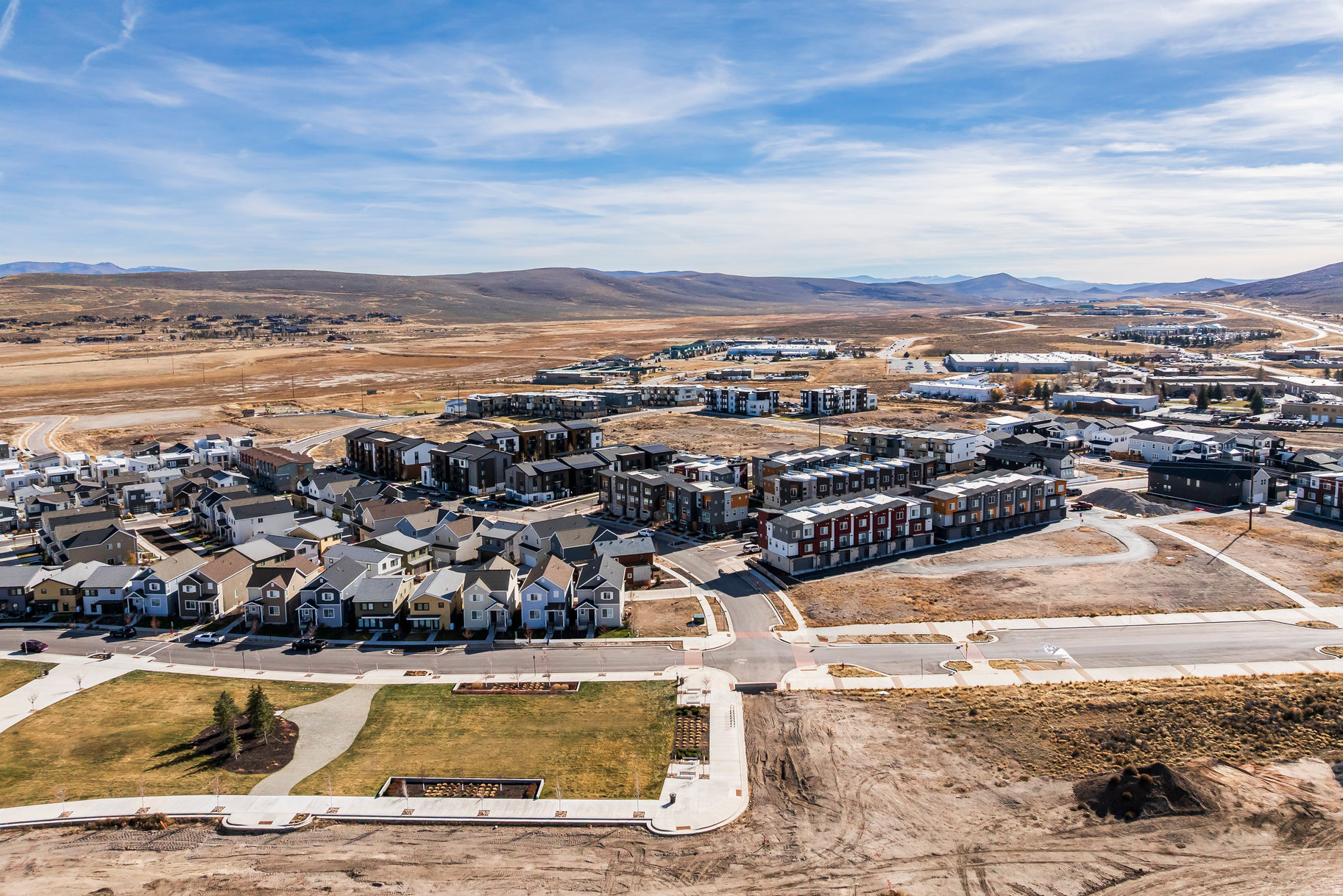 THE VILLAGE PARKCITY - Land