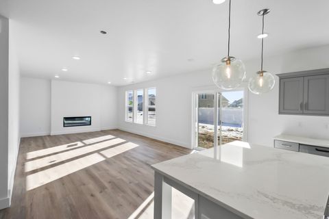 Tiny photo for 906 E 120 N #25, Tremonton, UT 84337 (MLS # 2124592)