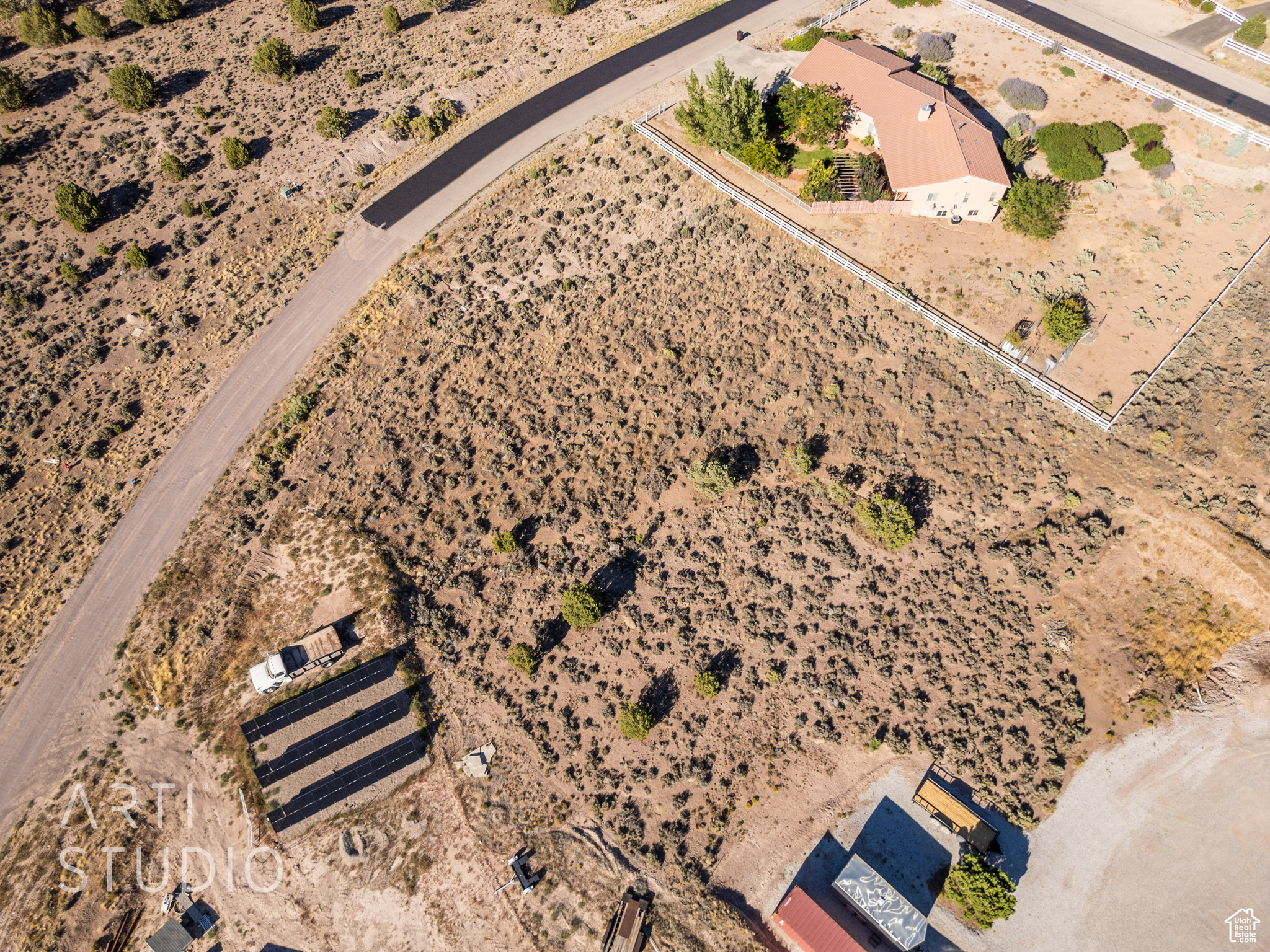 EL MONTE ESTATES - Land