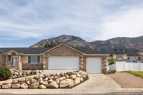 Tiny photo for 804 E 3300 N, North Ogden, UT 84414 (MLS # 2164720)
