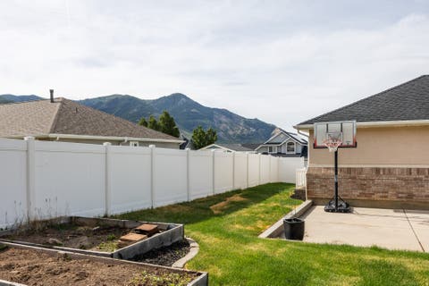 Tiny photo for 804 E 3300 N, North Ogden, UT 84414 (MLS # 2164720)