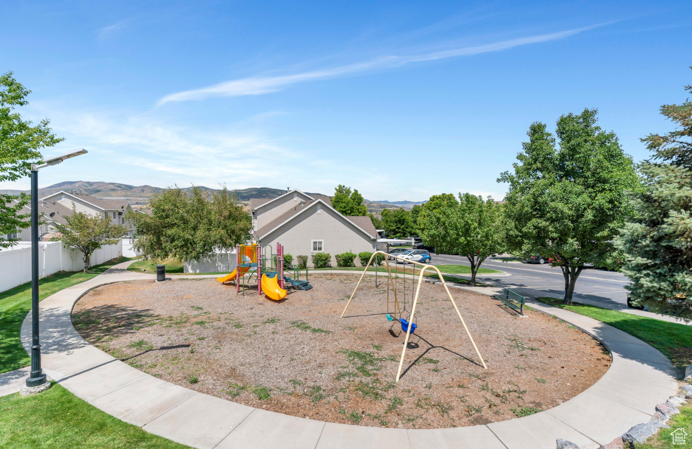 3909 N Davencourt Loop, Lehi, Utah image 27