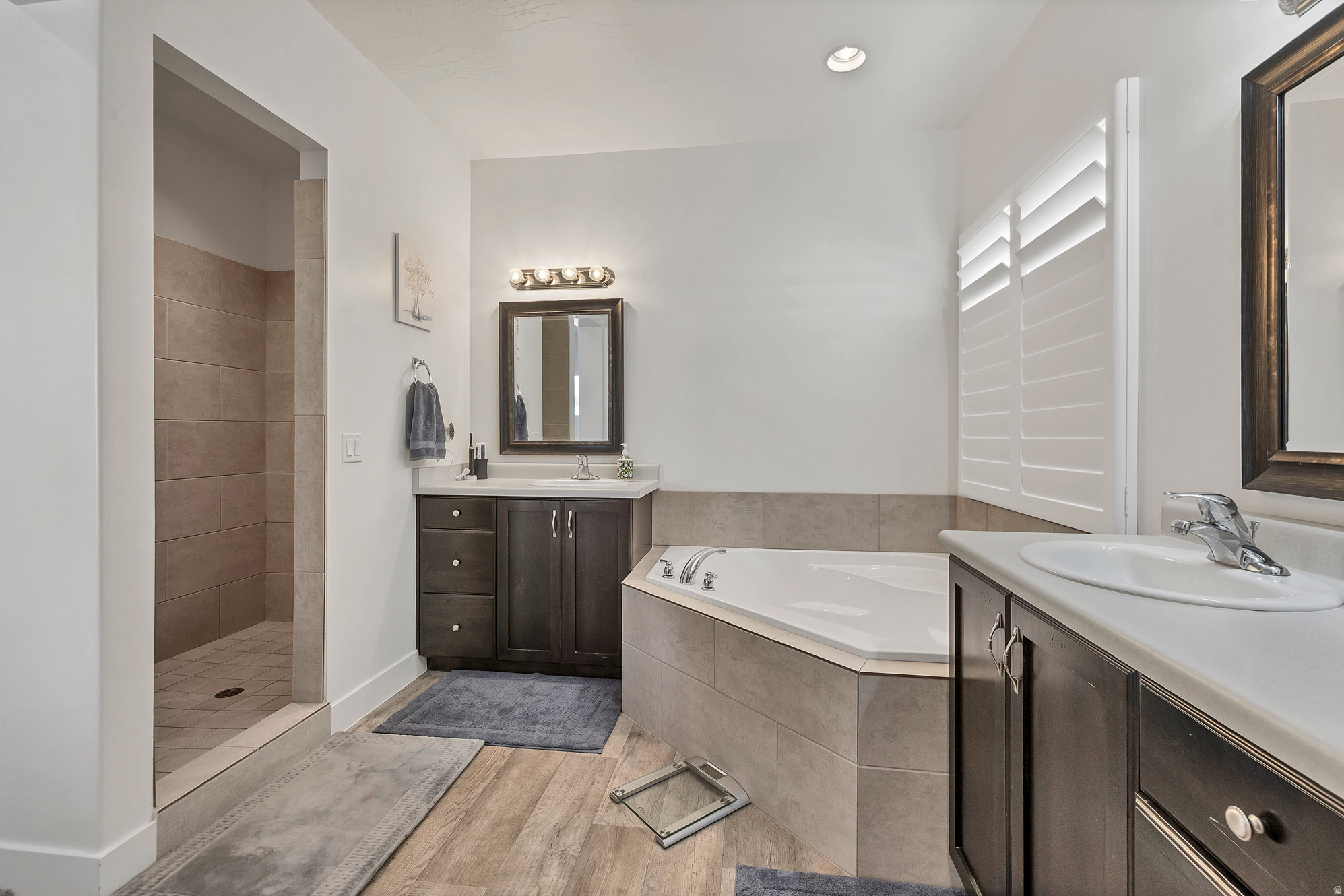 DESERT VALLEY PH 2 - Residential