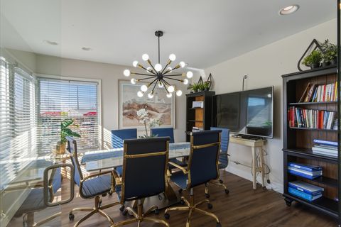 Tiny photo for 152 W 500 S, Bountiful, UT 84010 (MLS # 2140079)