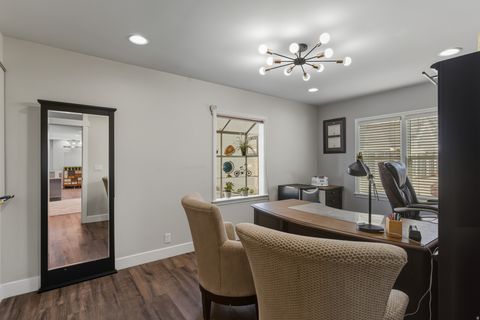 Tiny photo for 152 W 500 S, Bountiful, UT 84010 (MLS # 2140079)