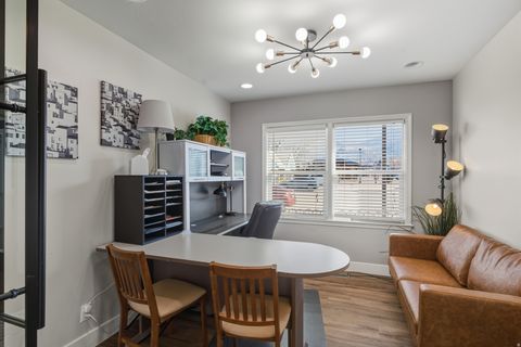 Tiny photo for 152 W 500 S, Bountiful, UT 84010 (MLS # 2140079)
