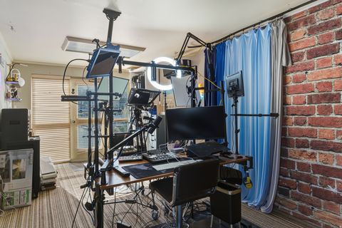 Tiny photo for 152 W 500 S, Bountiful, UT 84010 (MLS # 2140079)