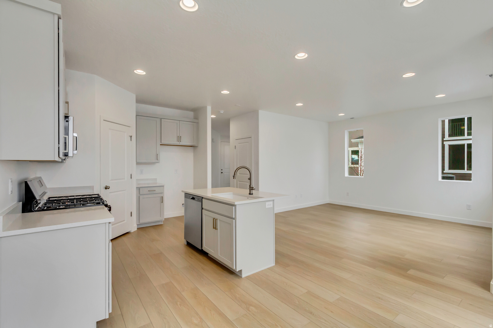 HARMONY PLACE - Residential