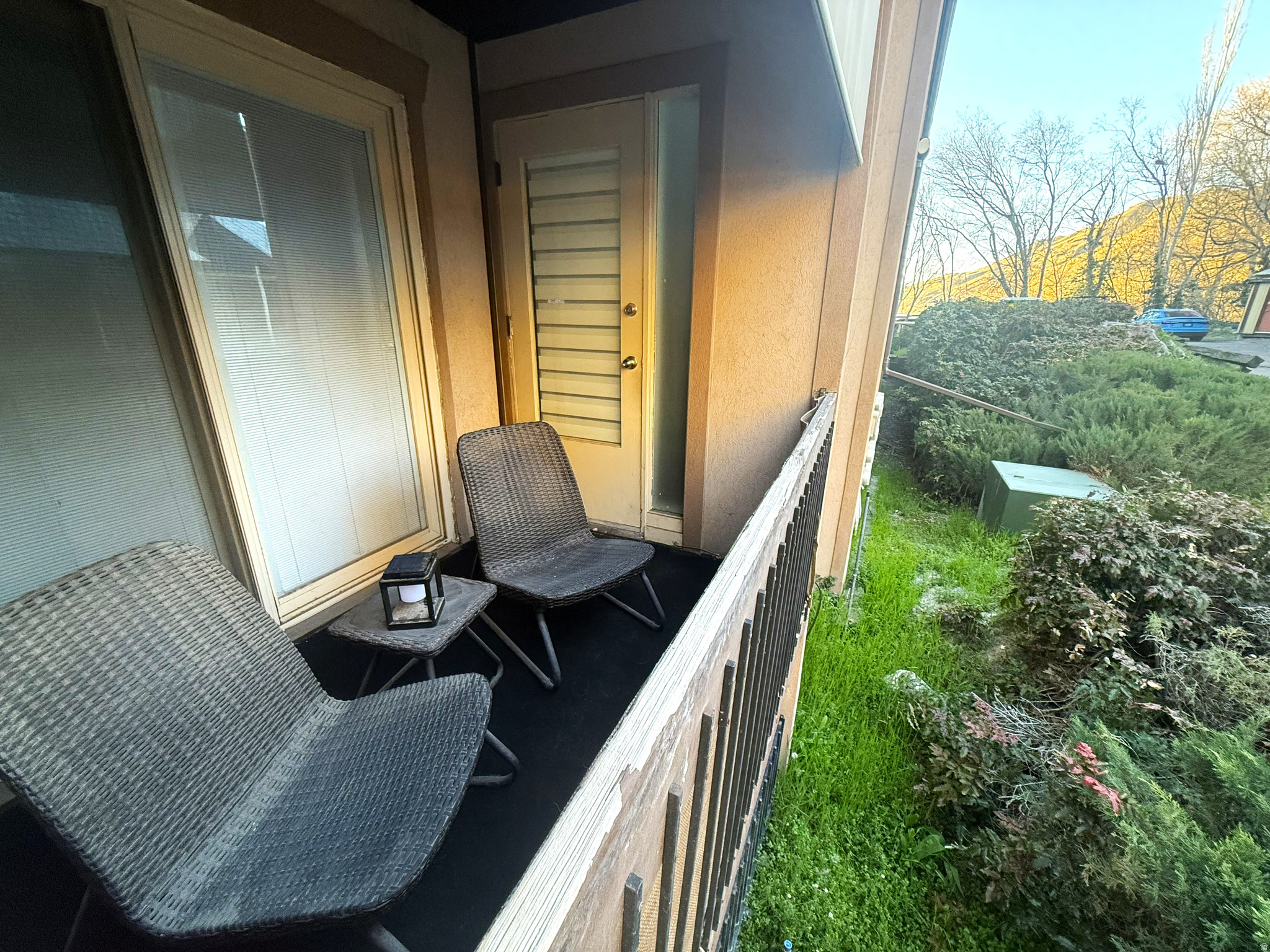 GOVERNOR'S SQUARE - Residential