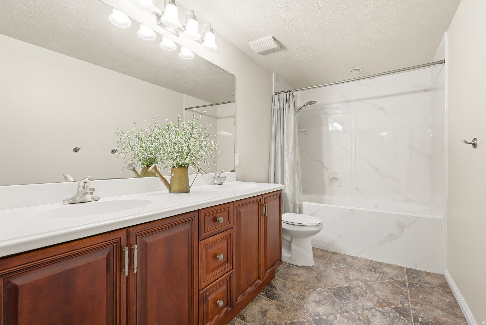 IVORY HIGHLANDS PHASE 1 - Residential