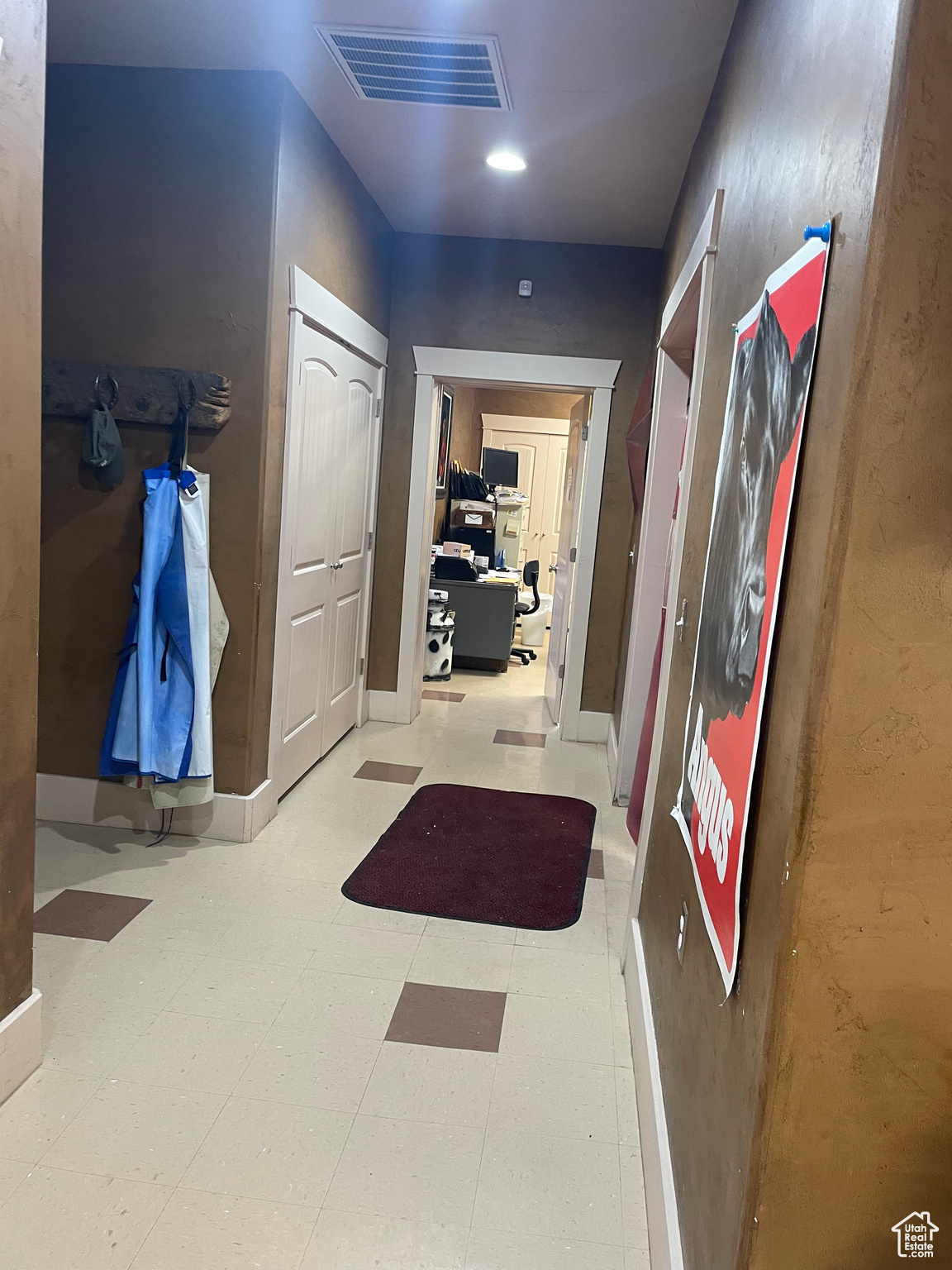 PINE CREEK VISTA - Commercial Sale