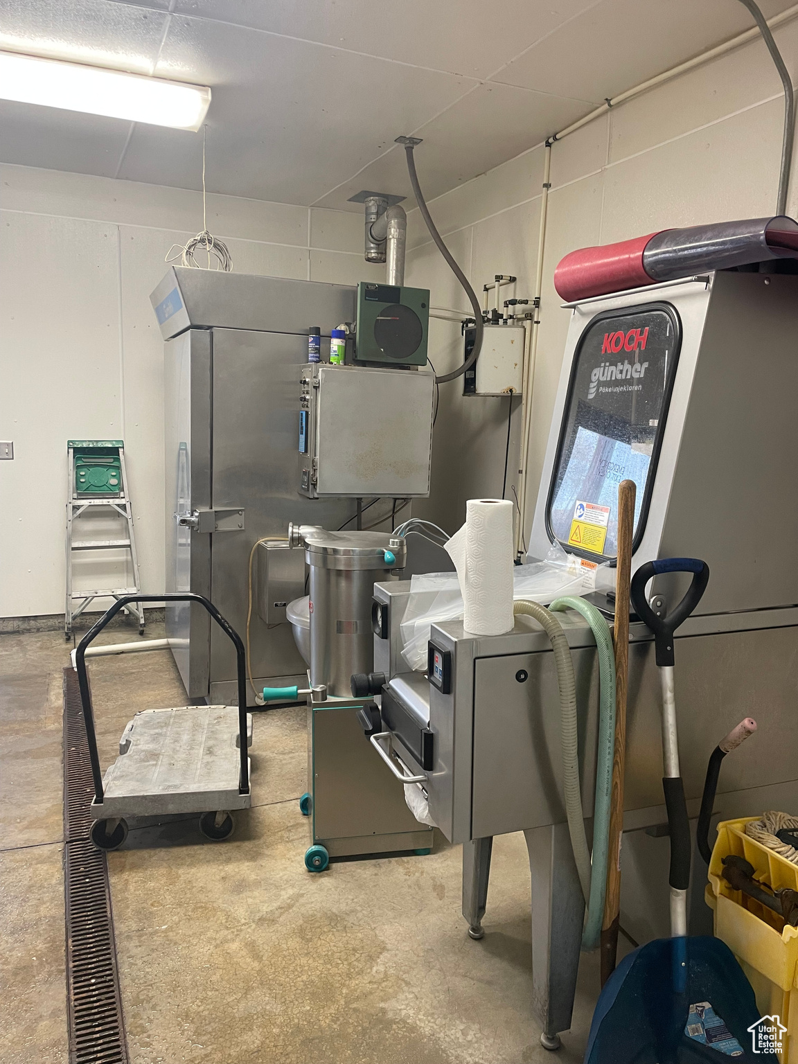 PINE CREEK VISTA - Commercial Sale