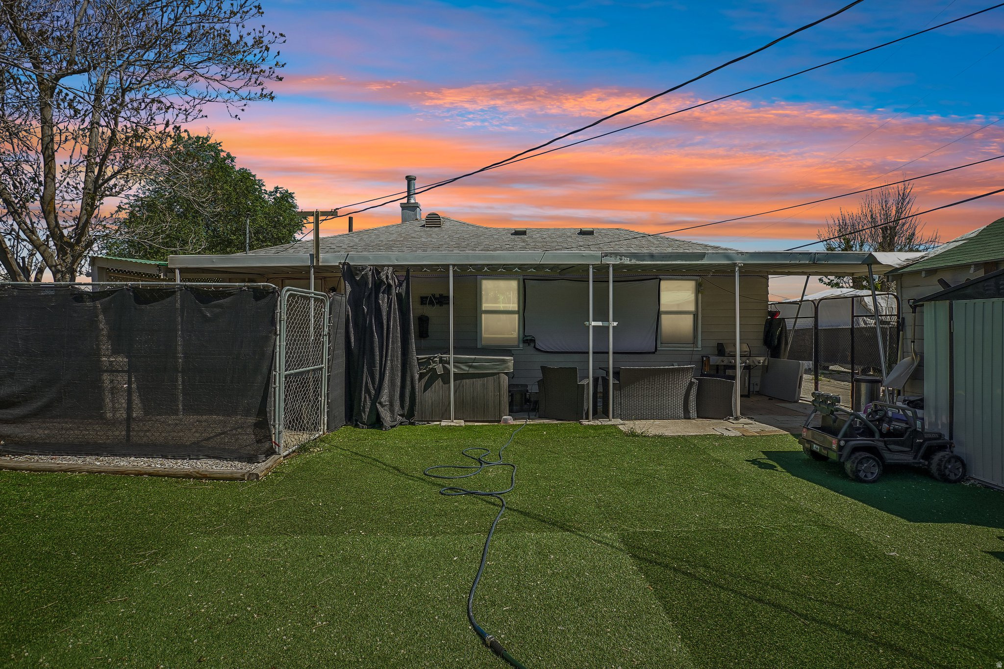 KEARNS TOWNSITE - Residential
