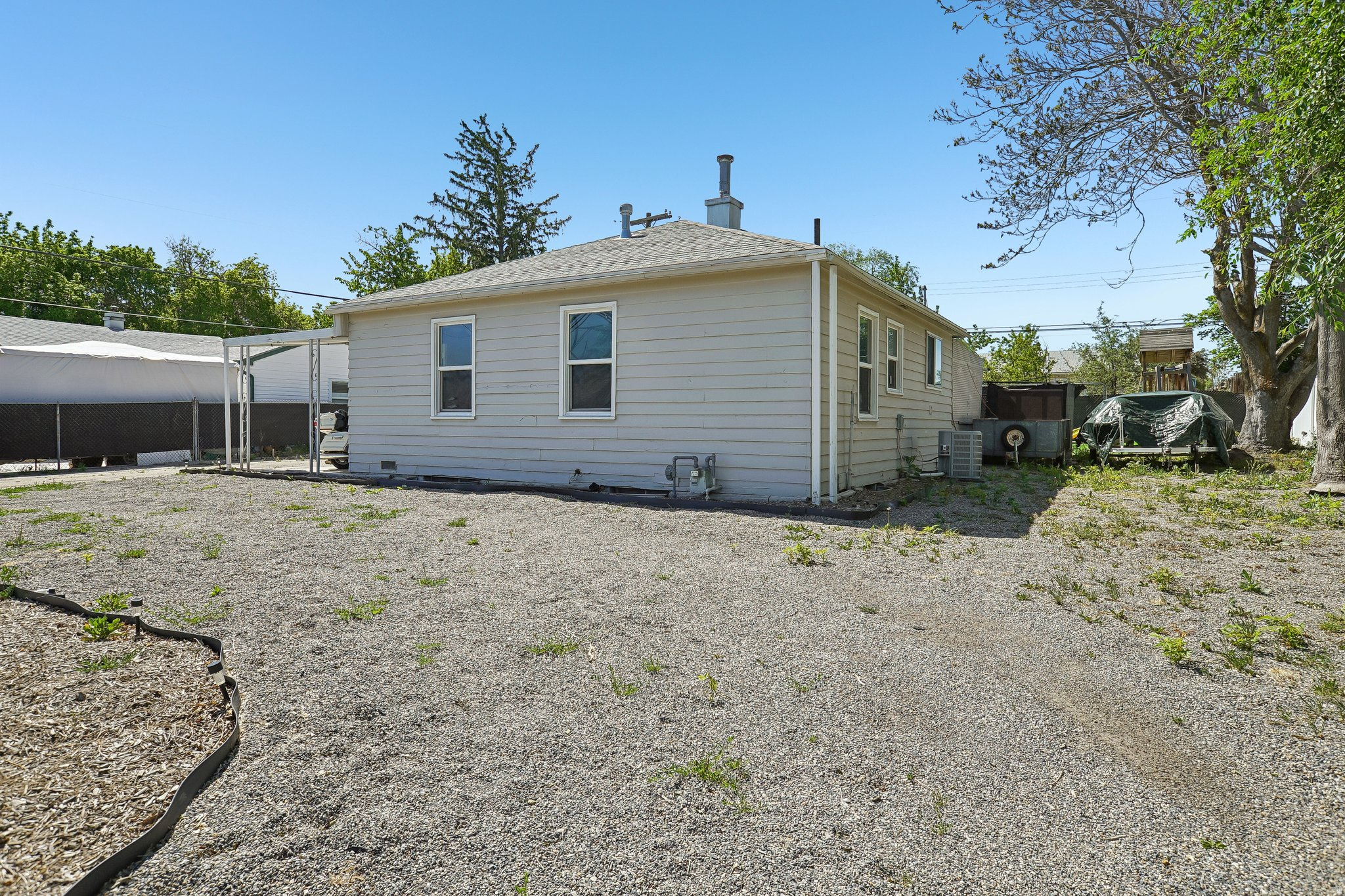 KEARNS TOWNSITE - Residential