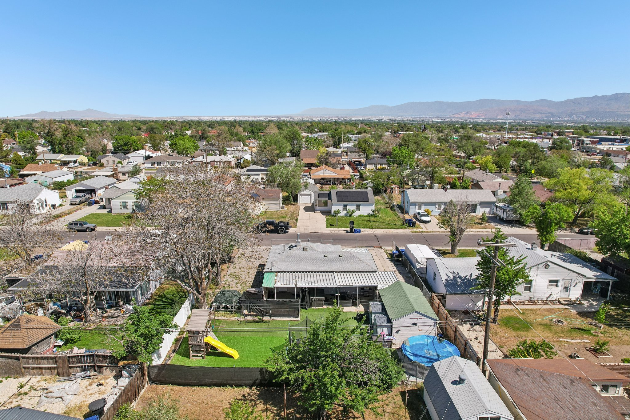 KEARNS TOWNSITE - Residential