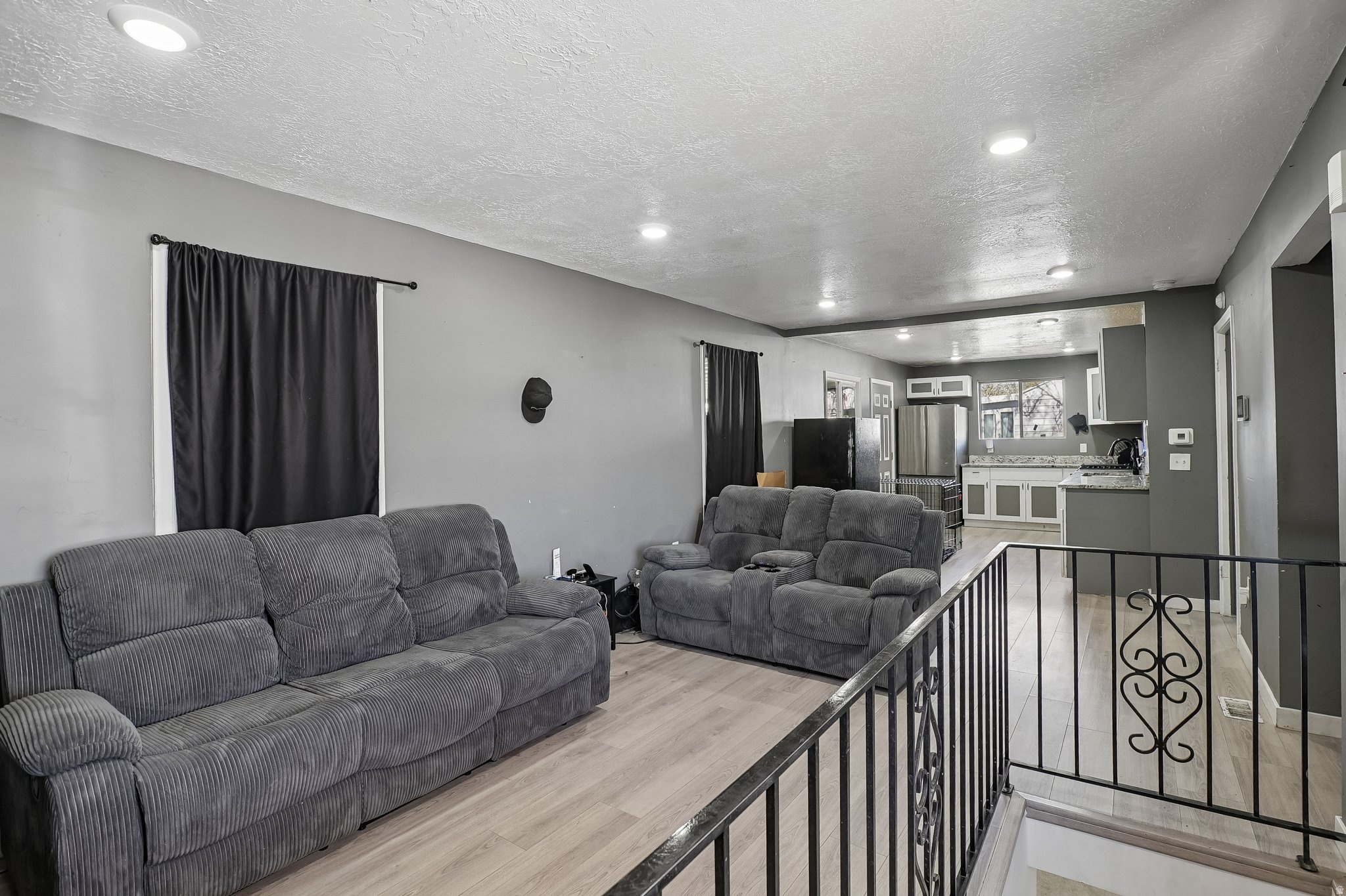 KEARNS TOWNSITE - Residential