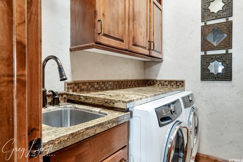 Tiny photo for 1210 W INDIAN DR #27, Saint George, UT 84770 (MLS # 2126136)