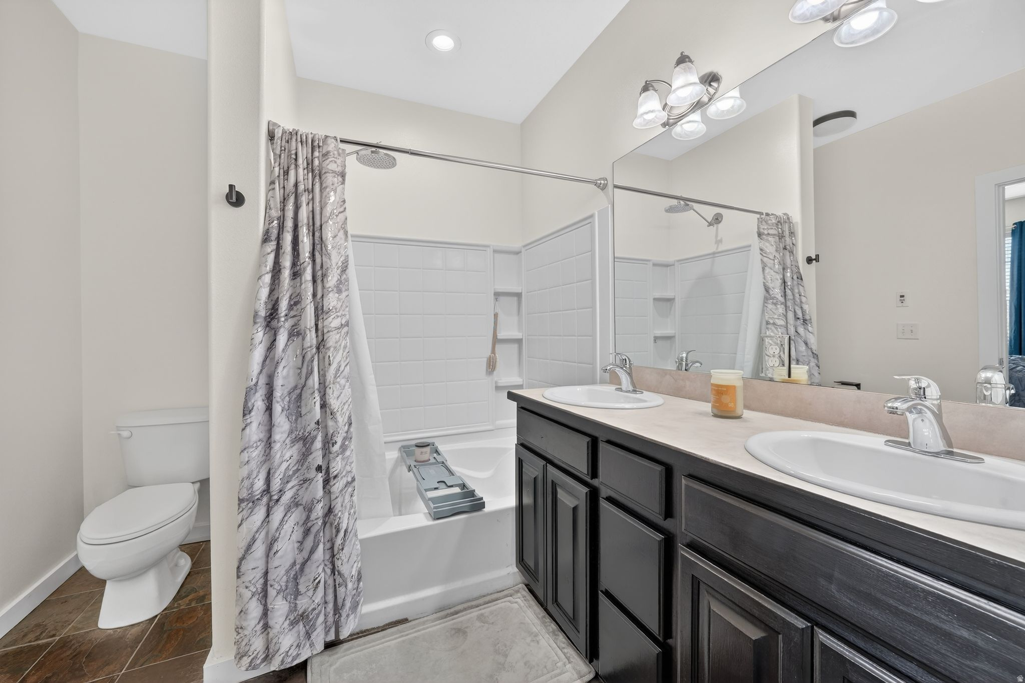 ROBINS - Residential